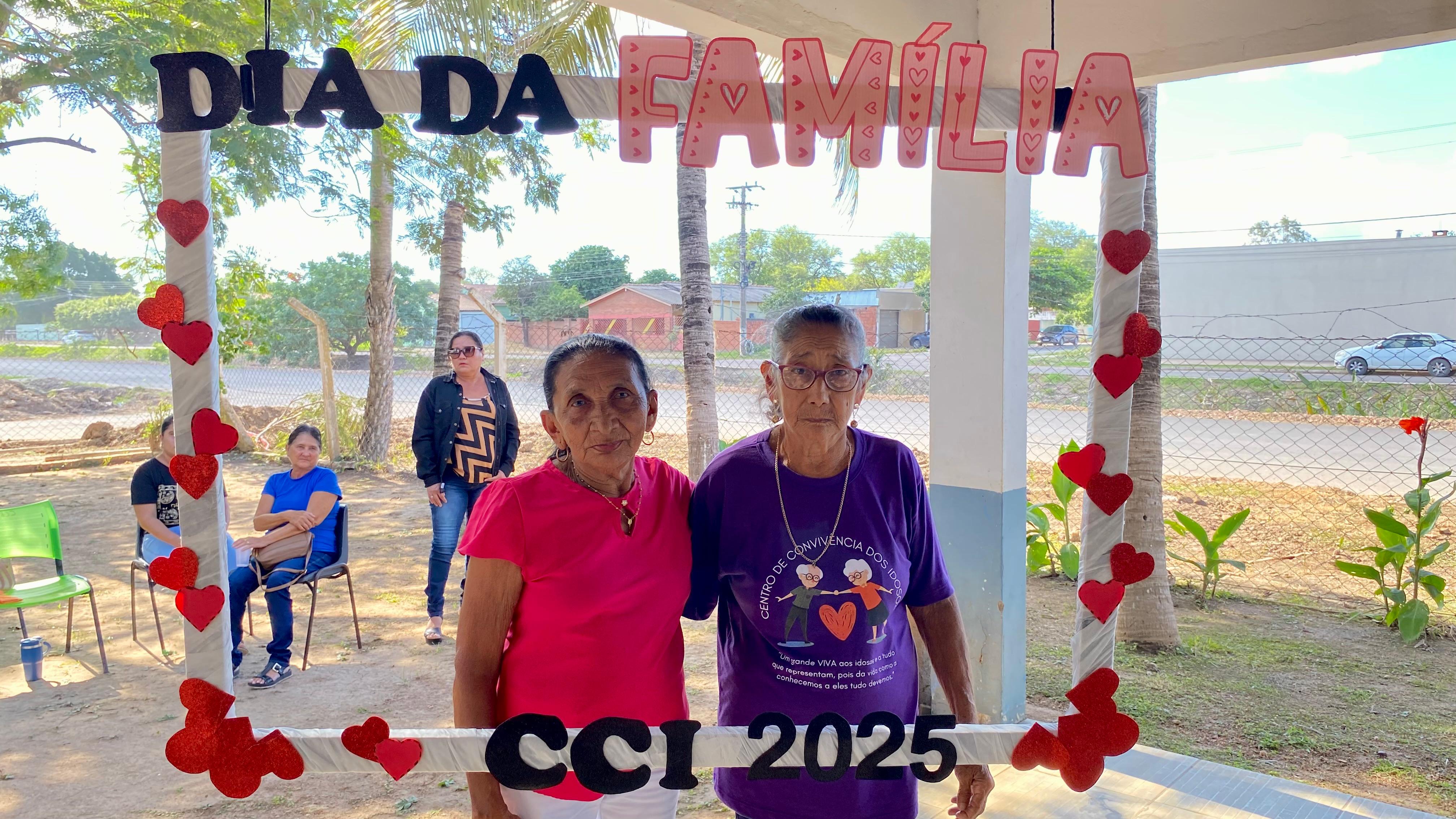 CCI celebra o Dia da Família com tarde especial de integração entre idosos, familiares e amigos CCI celebra o Dia da Família com tarde especial de integração entre idosos, familiares e amigos