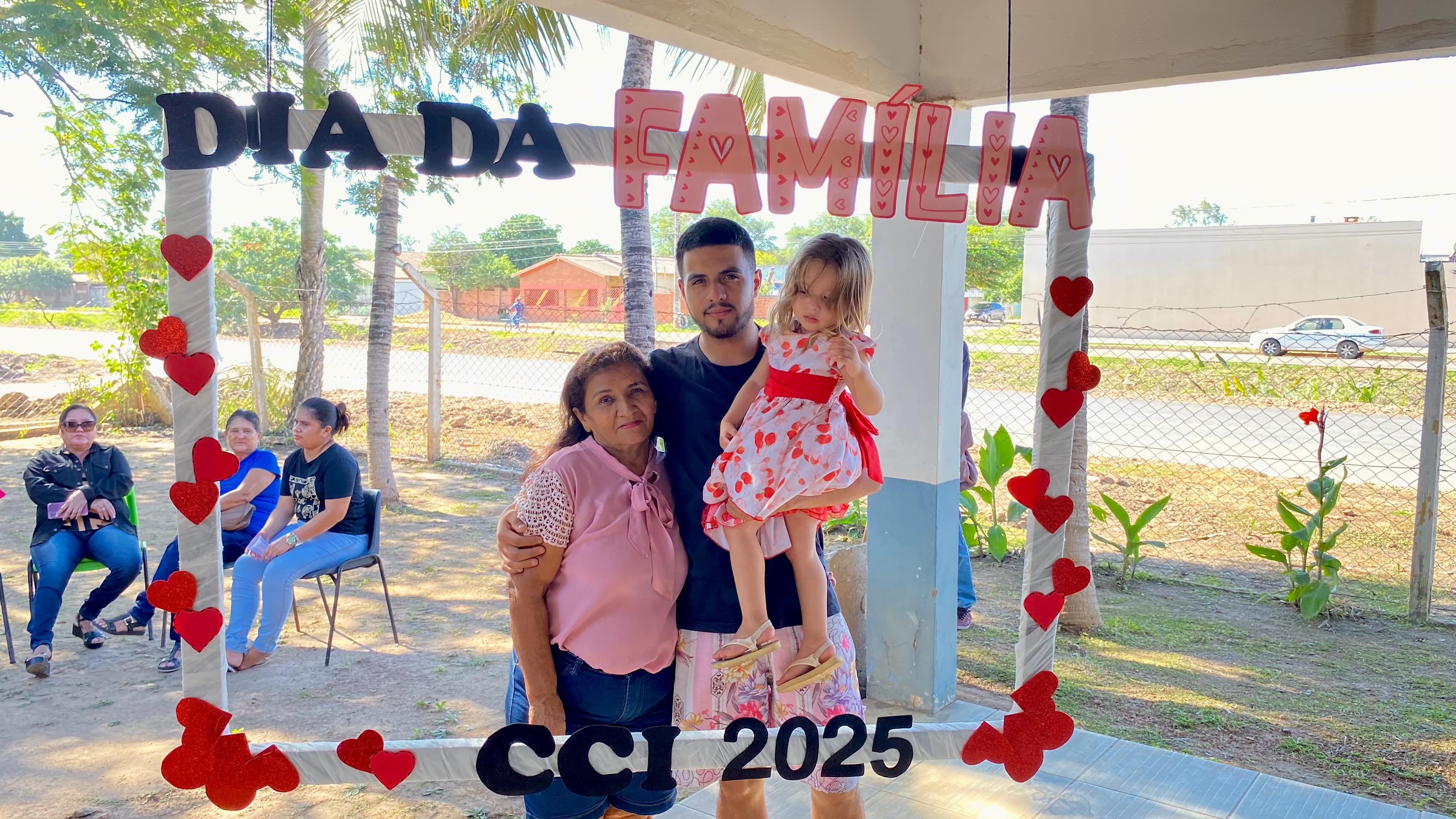 CCI celebra o Dia da Família com tarde especial de integração entre idosos, familiares e amigos CCI celebra o Dia da Família com tarde especial de integração entre idosos, familiares e amigos