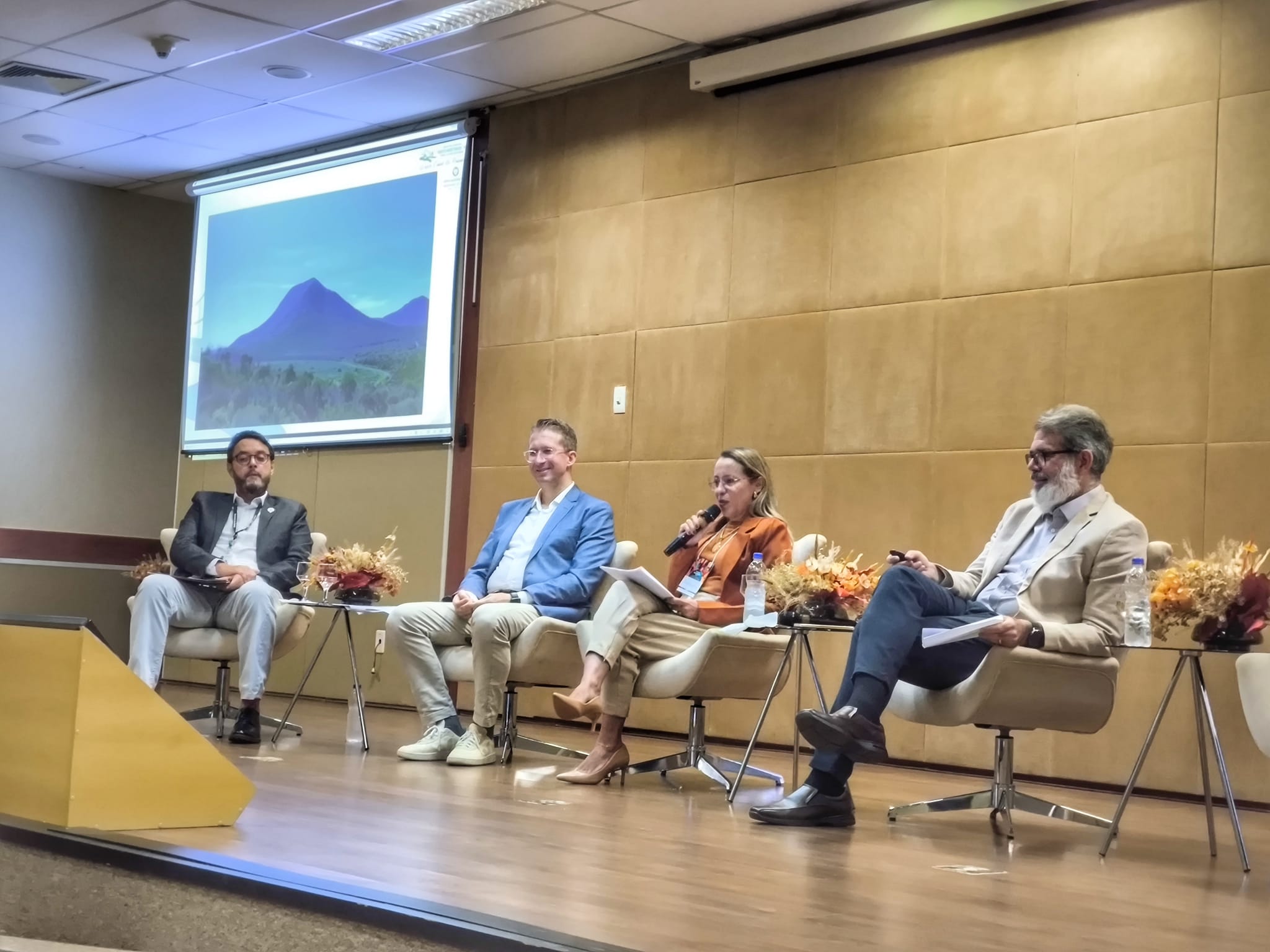 Porto Murtinho é destaque na Semana da Avaliação 2025 em Brasília com apresentação sobre a saúde na Rota Bioceânica Porto Murtinho é destaque na Semana da Avaliação 2025 em Brasília com apresentação sobre a saúde na Rota Bioceânica