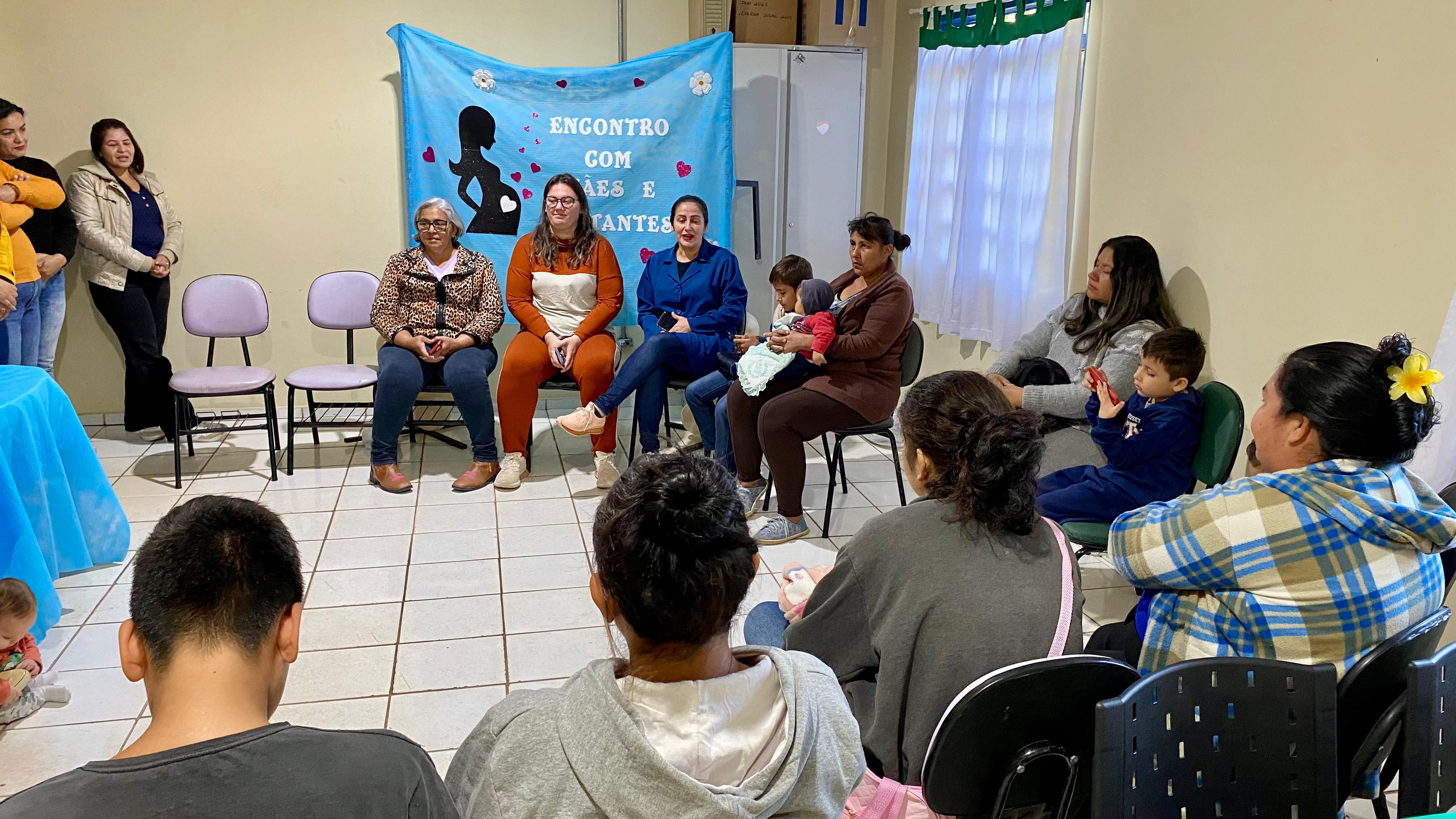 Encontro com mães e gestantes do Programa Criança Feliz aborda temas essenciais de Saúde Encontro com mães e gestantes do Programa Criança Feliz aborda temas essenciais de Saúde