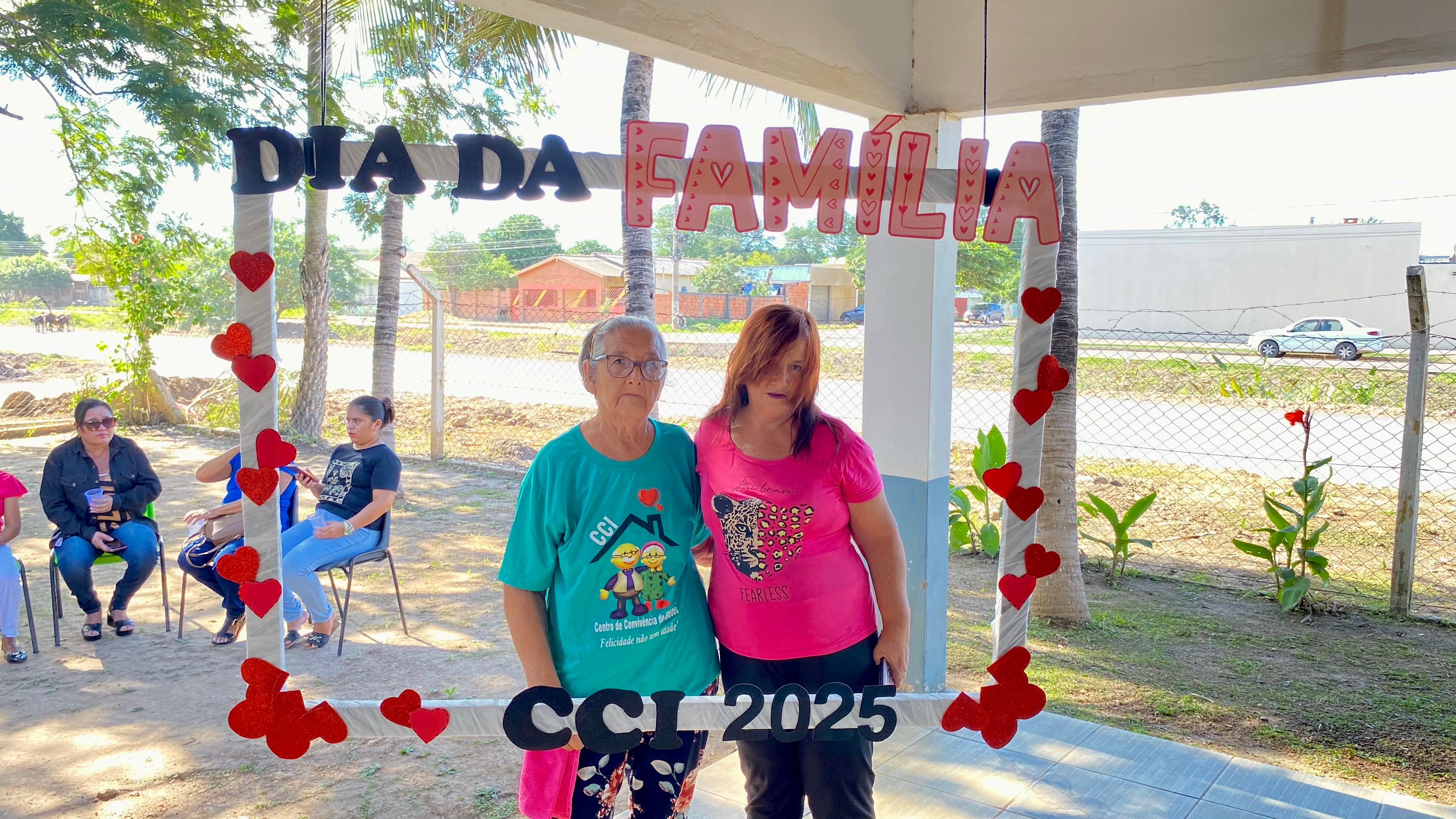 CCI celebra o Dia da Família com tarde especial de integração entre idosos, familiares e amigos CCI celebra o Dia da Família com tarde especial de integração entre idosos, familiares e amigos