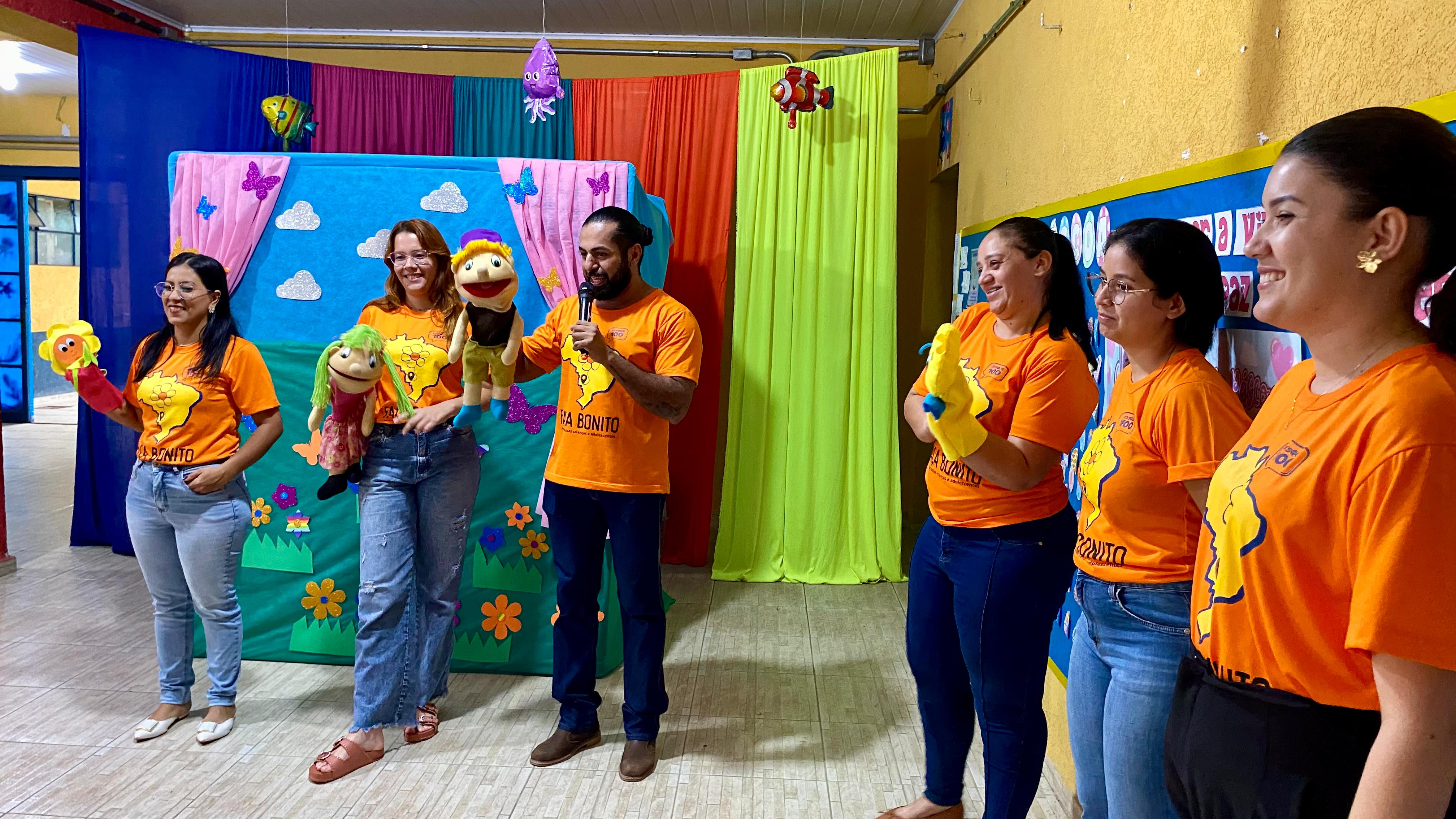 Teatro de Fantoches leva mensagem de proteção às crianças na Campanha “Faça Bonito” Teatro de Fantoches leva mensagem de proteção às crianças na Campanha “Faça Bonito”