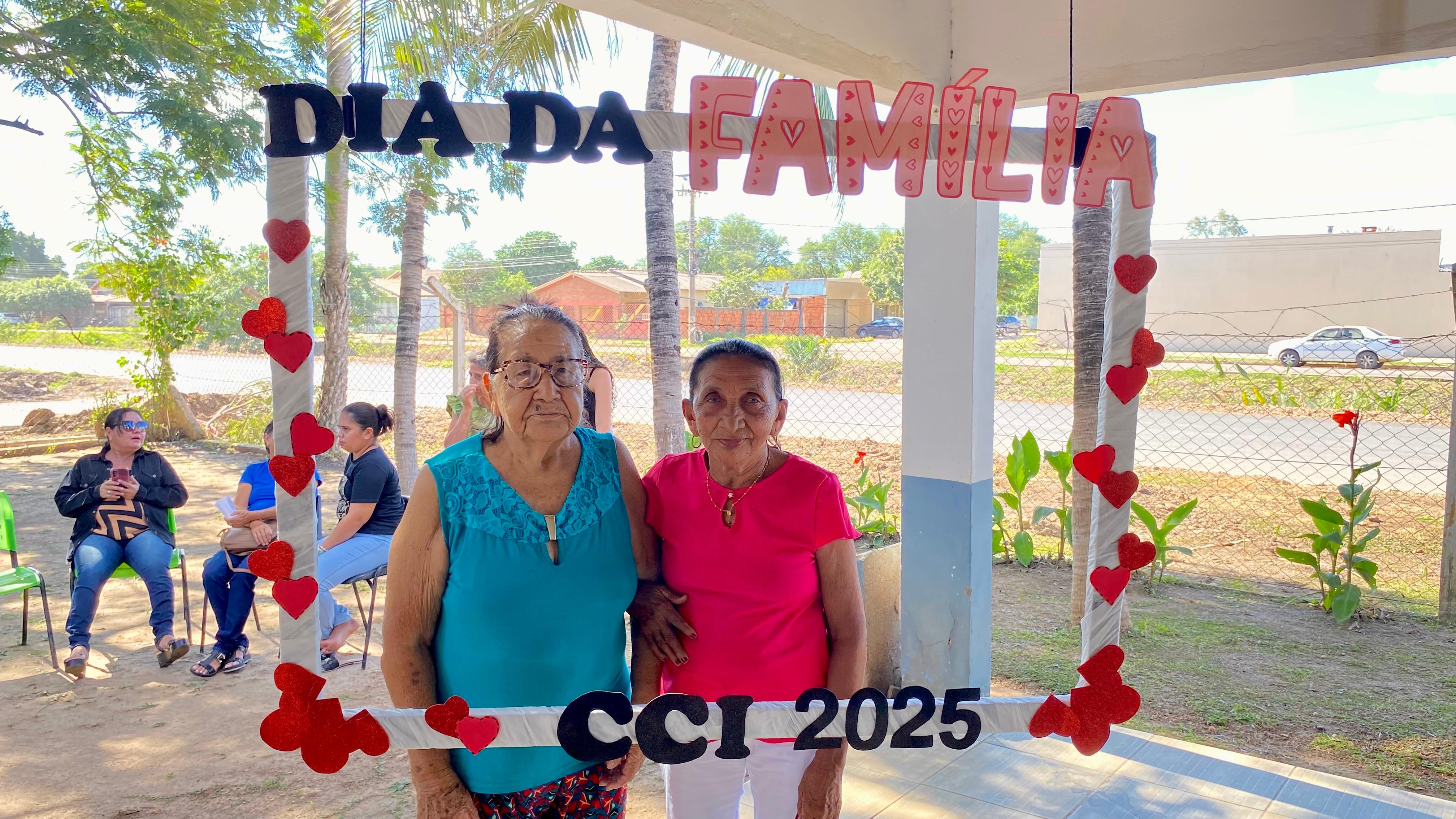 CCI celebra o Dia da Família com tarde especial de integração entre idosos, familiares e amigos CCI celebra o Dia da Família com tarde especial de integração entre idosos, familiares e amigos