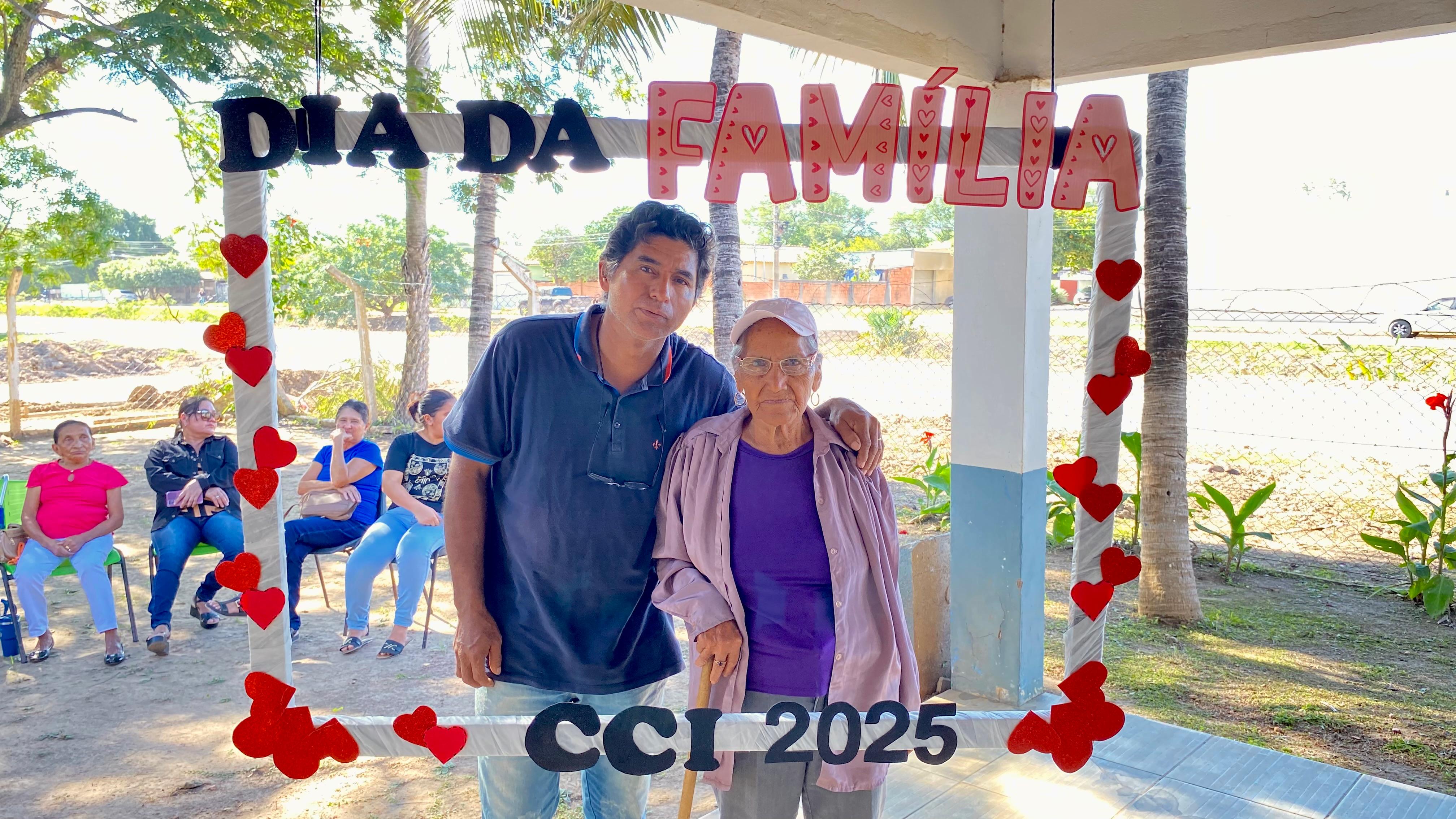 CCI celebra o Dia da Família com tarde especial de integração entre idosos, familiares e amigos CCI celebra o Dia da Família com tarde especial de integração entre idosos, familiares e amigos