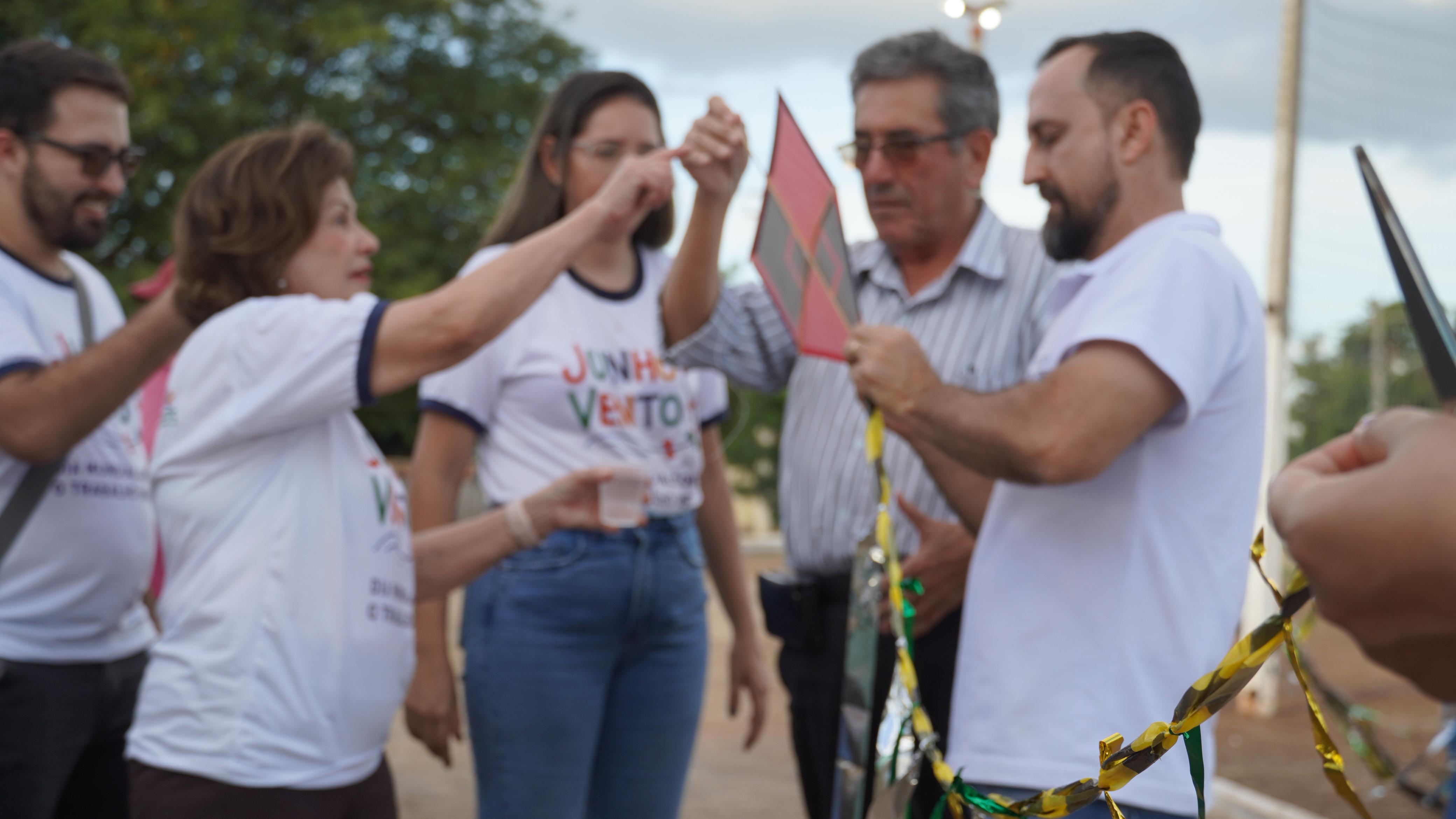 Junho Vento - Secretaria de Assistência Social realiza oficina de pipas em alusão ao Dia Mundial contra o Trabalho Infantil Junho Vento - Secretaria de Assistência Social realiza oficina de pipas em alusão ao Dia Mundial contra o Trabalho Infantil