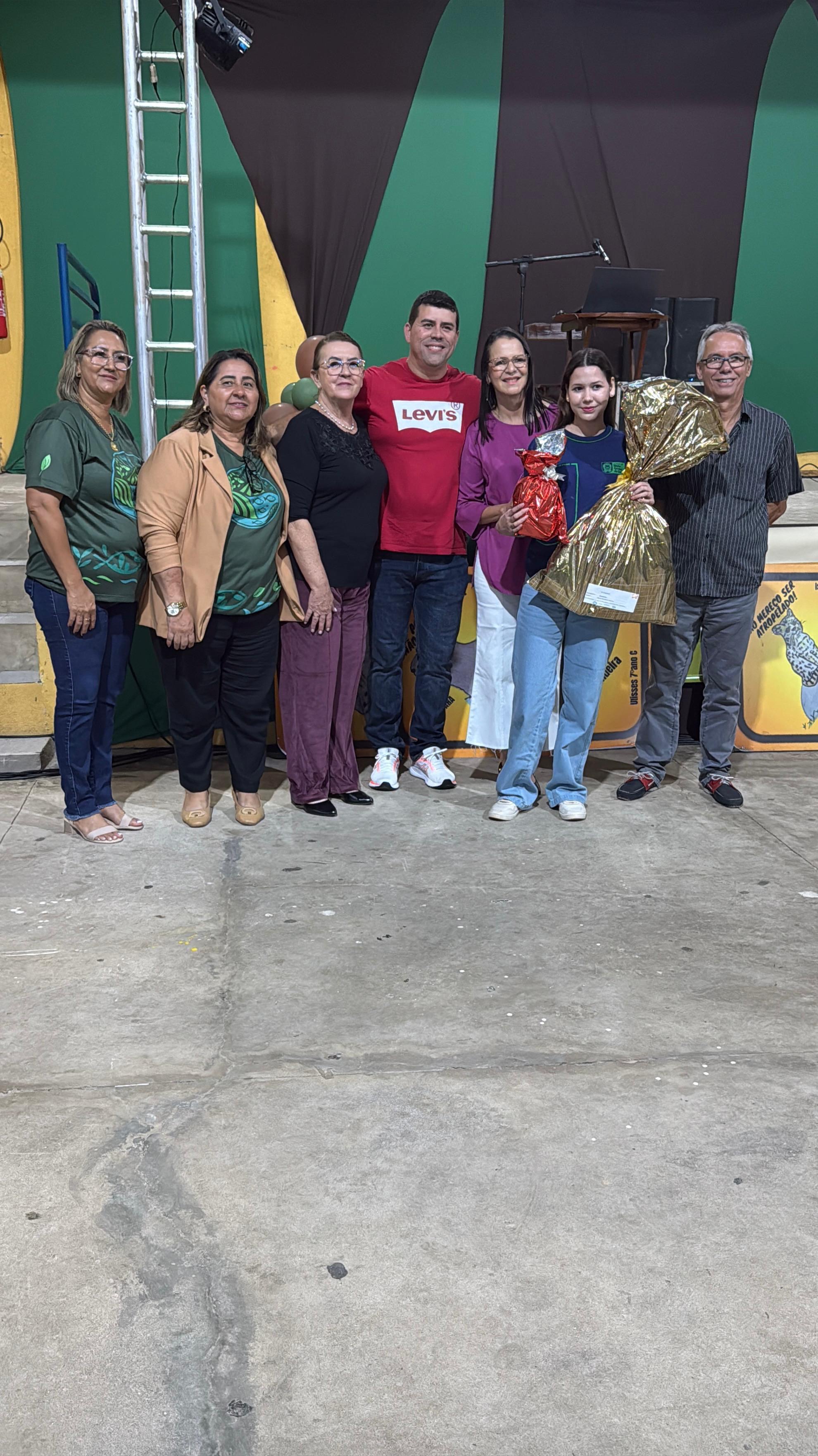 Abertura do Workshop Meio Ambiente reúne comunidade em noite de arte, educação e consciência ambiental em Porto Murtinho Abertura do Workshop Meio Ambiente reúne comunidade em noite de arte, educação e consciência ambiental em Porto Murtinho