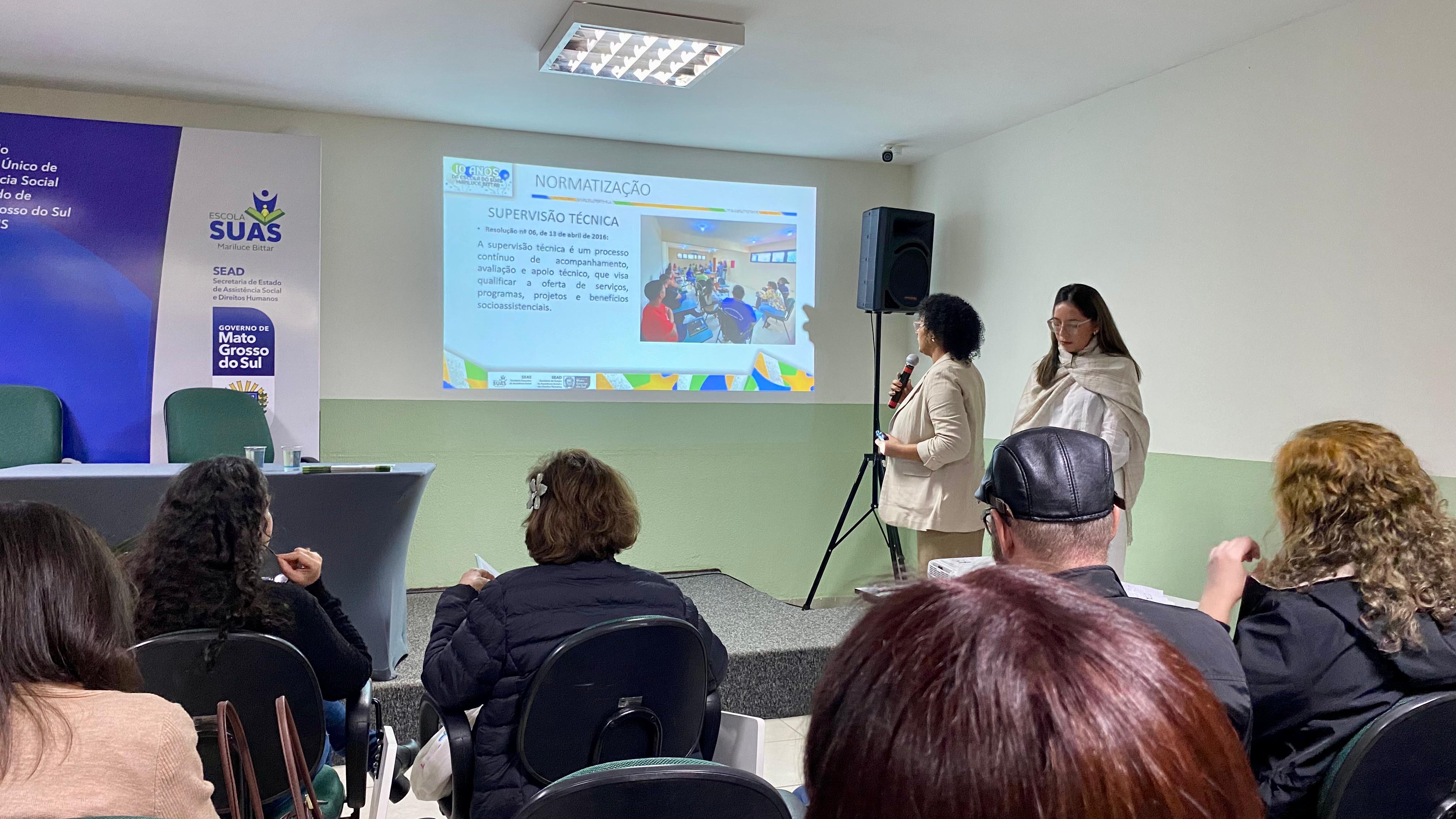 Porto Murtinho apresenta suas boas práticas durante evento de 10 anos da Escola do SUAS “Mariluce Bittar” Porto Murtinho apresenta suas boas práticas durante evento de 10 anos da Escola do SUAS “Mariluce Bittar”