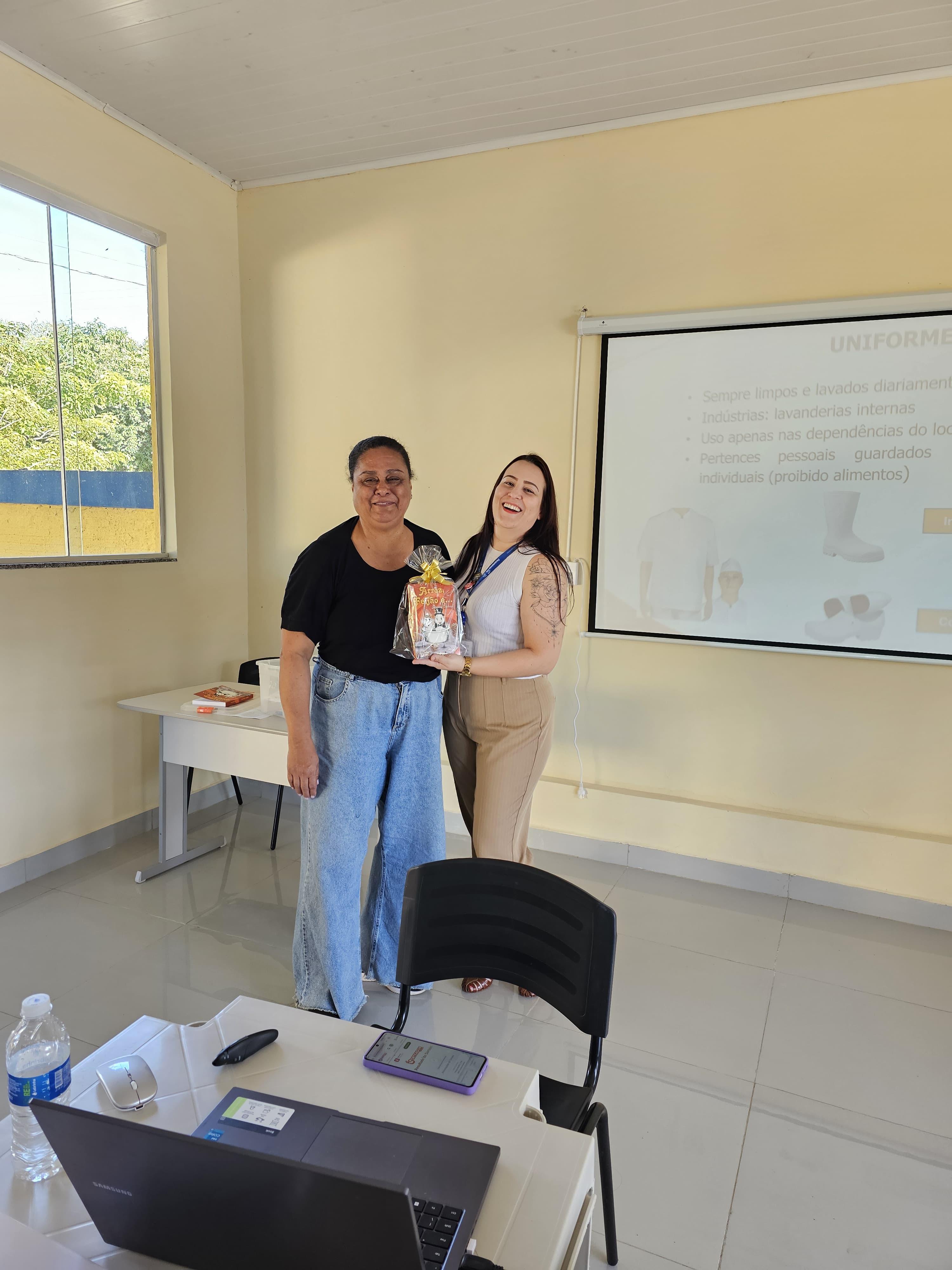 Casa de Qualificação oferece curso de Higiene e Manipulação de Alimentos em parceria com a Funtrab-MS Casa de Qualificação oferece curso de Higiene e Manipulação de Alimentos em parceria com a Funtrab-MS