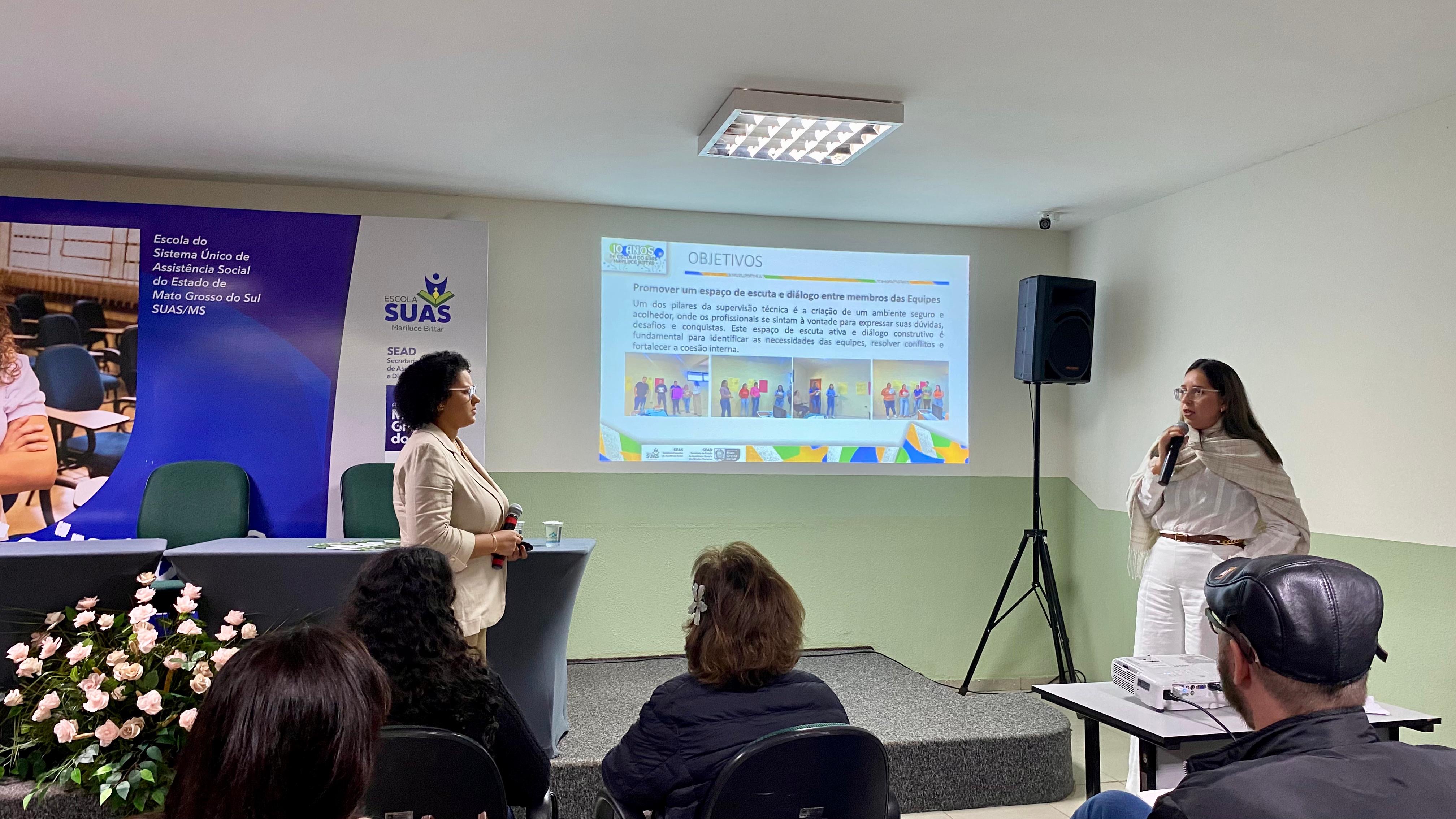 Porto Murtinho apresenta suas boas práticas durante evento de 10 anos da Escola do SUAS “Mariluce Bittar” Porto Murtinho apresenta suas boas práticas durante evento de 10 anos da Escola do SUAS “Mariluce Bittar”