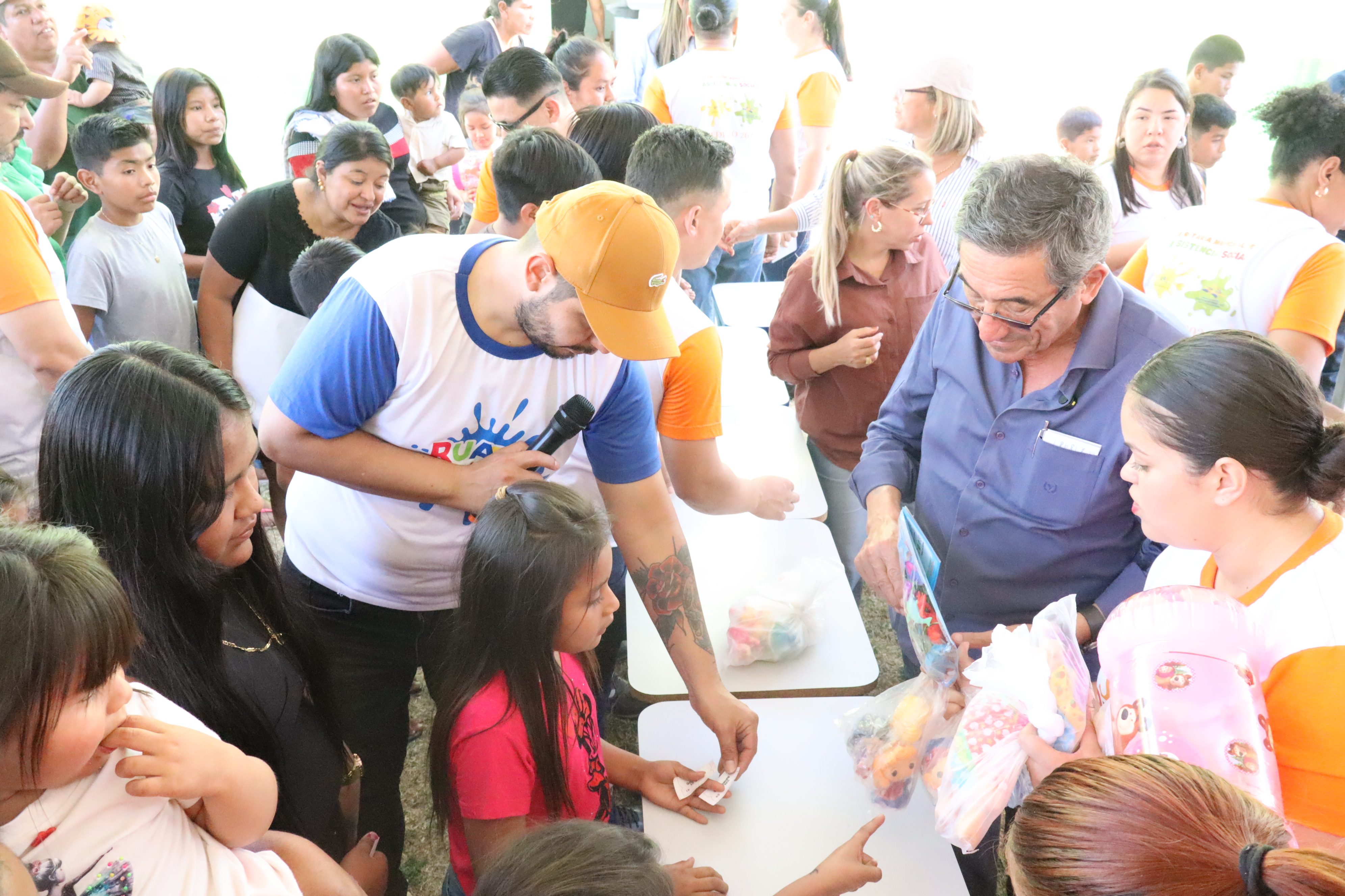 Aldeia Alves de Barros recebe o Programa MS em Ação: Segurança e Cidadania com presença de autoridades e serviços essenciais Aldeia Alves de Barros recebe o Programa MS em Ação: Segurança e Cidadania com presença de autoridades e serviços essenciais
