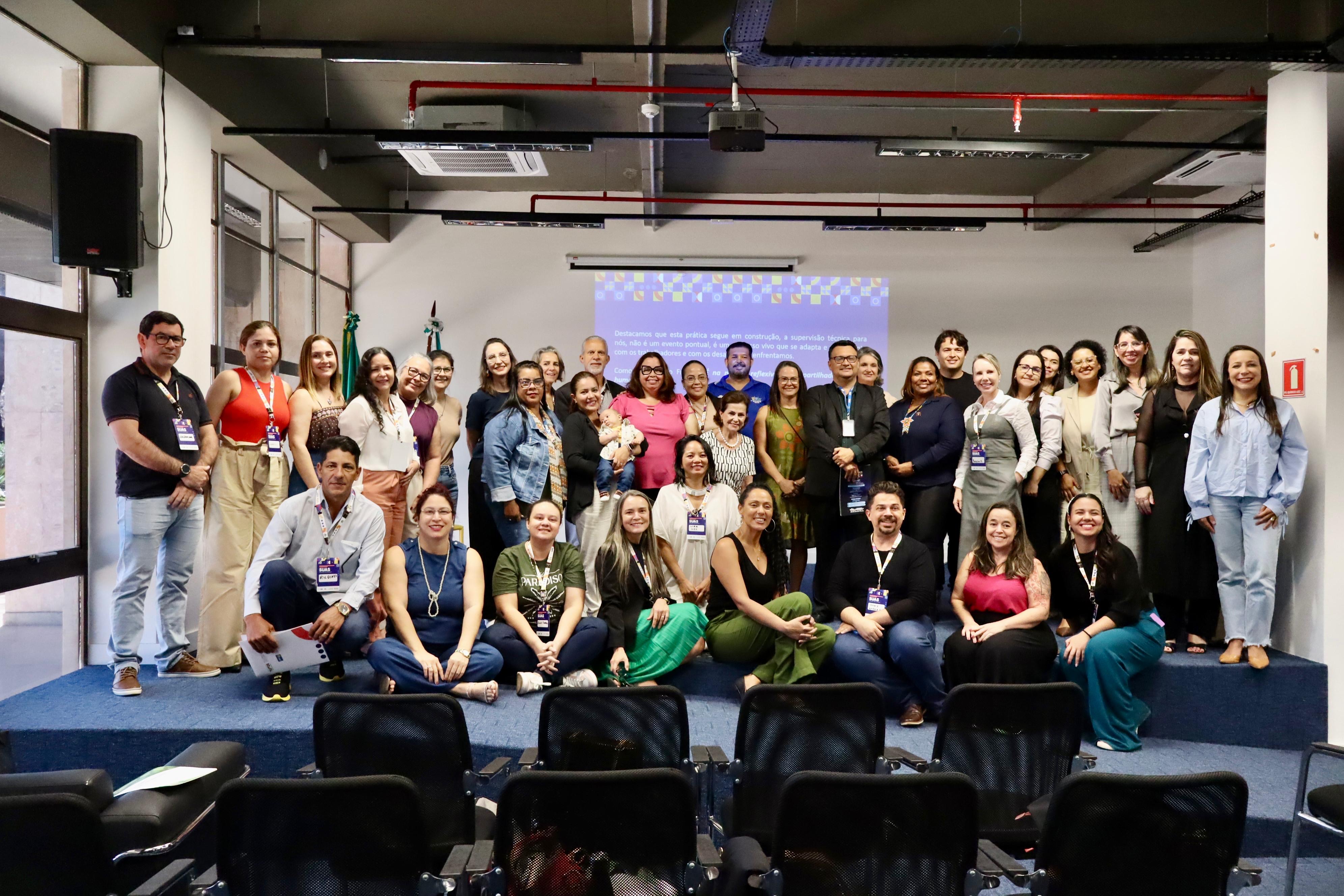 Porto Murtinho participa do I Encontro Regional de Gestão do Trabalho e Educação Permanente do SUAS da Região Centro-Oeste, realizado em Brasília. Porto Murtinho participa do I Encontro Regional de Gestão do Trabalho e Educação Permanente do SUAS da Região Centro-Oeste, realizado em Brasília.