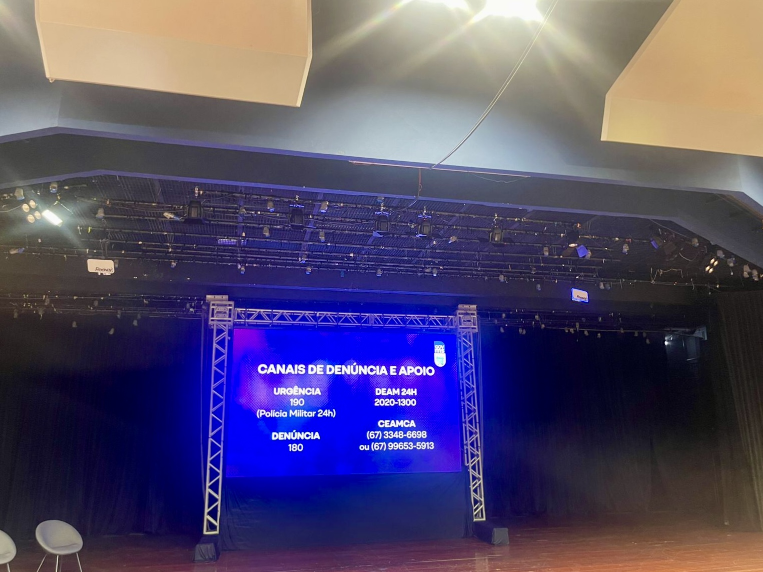 Prefeito Nelson Cintra e comitiva de Porto Murtinho participam do evento “Por Elas, Proteção de Todos os Lados” em Campo Grande Prefeito Nelson Cintra e comitiva de Porto Murtinho participam do evento “Por Elas, Proteção de Todos os Lados” em Campo Grande