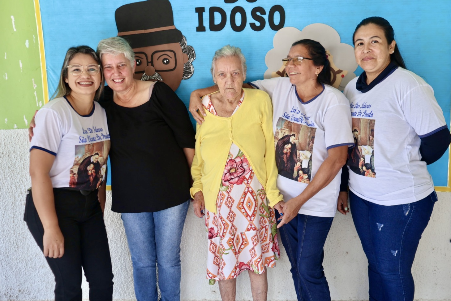 Ação Saúde do Idoso leva cuidados de saúde e bem-estar ao Lar dos Idosos São Vicente de Paula Ação Saúde do Idoso leva cuidados de saúde e bem-estar ao Lar dos Idosos São Vicente de Paula
