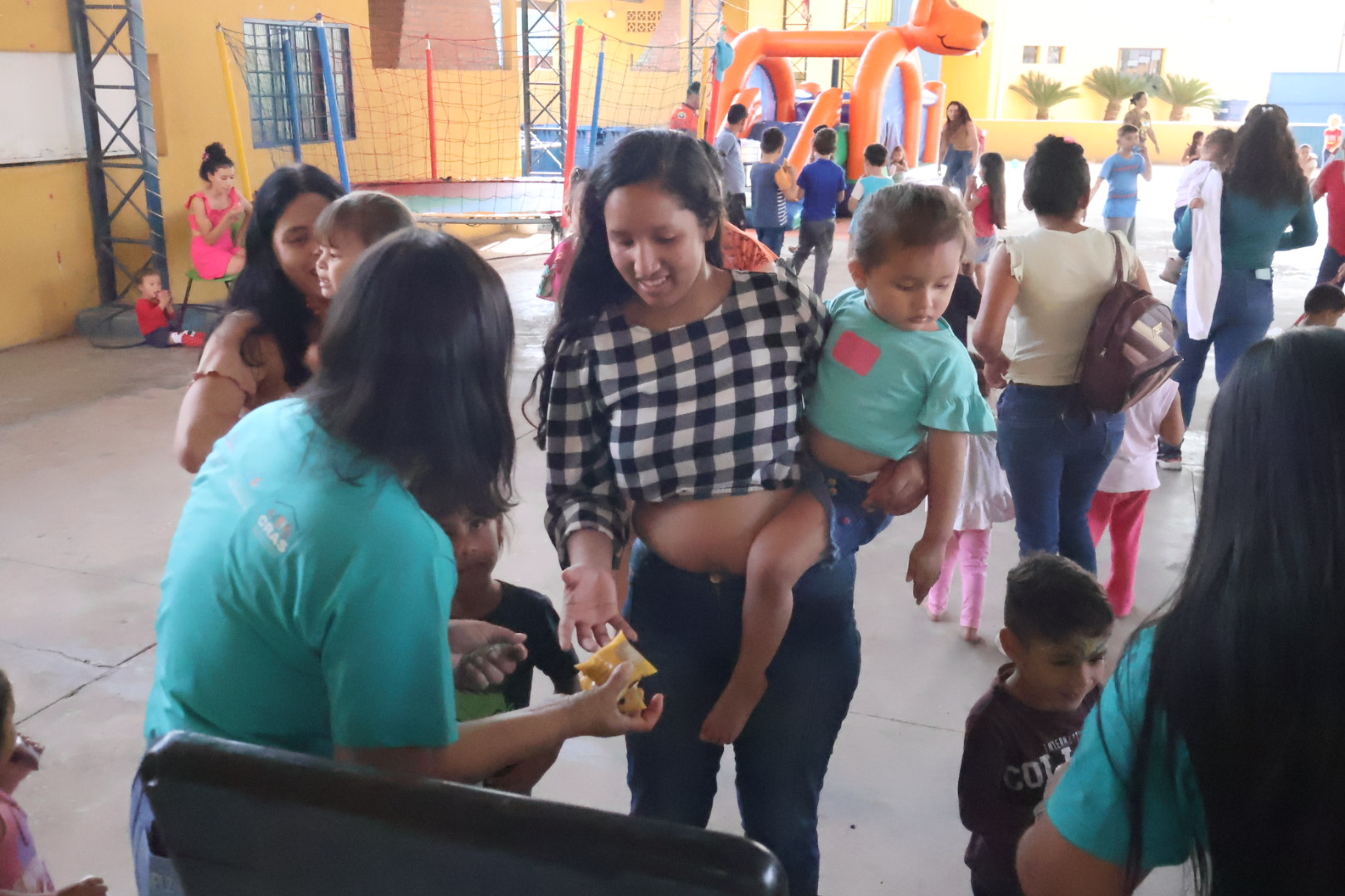 Dia do Brincar reúne crianças e famílias em ação do Programa Criança Feliz em Porto Murtinho