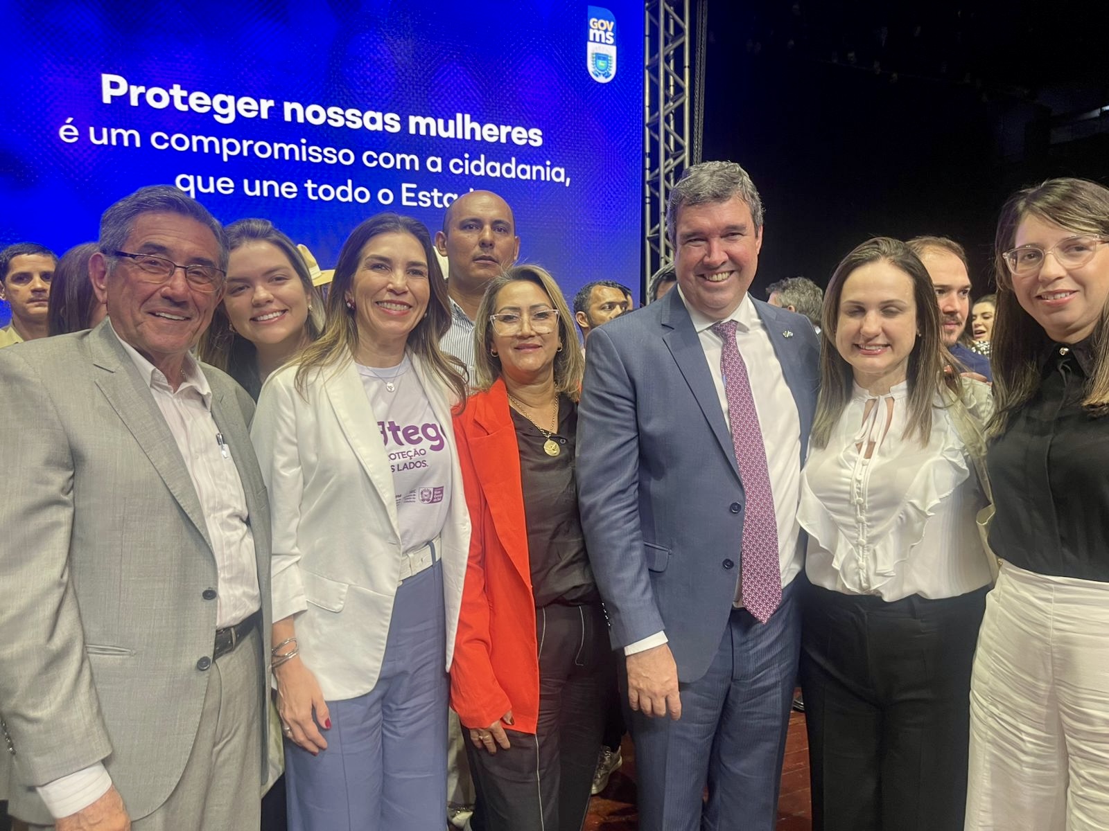 Prefeito Nelson Cintra e comitiva de Porto Murtinho participam do evento “Por Elas, Proteção de Todos os Lados” em Campo Grande Prefeito Nelson Cintra e comitiva de Porto Murtinho participam do evento “Por Elas, Proteção de Todos os Lados” em Campo Grande