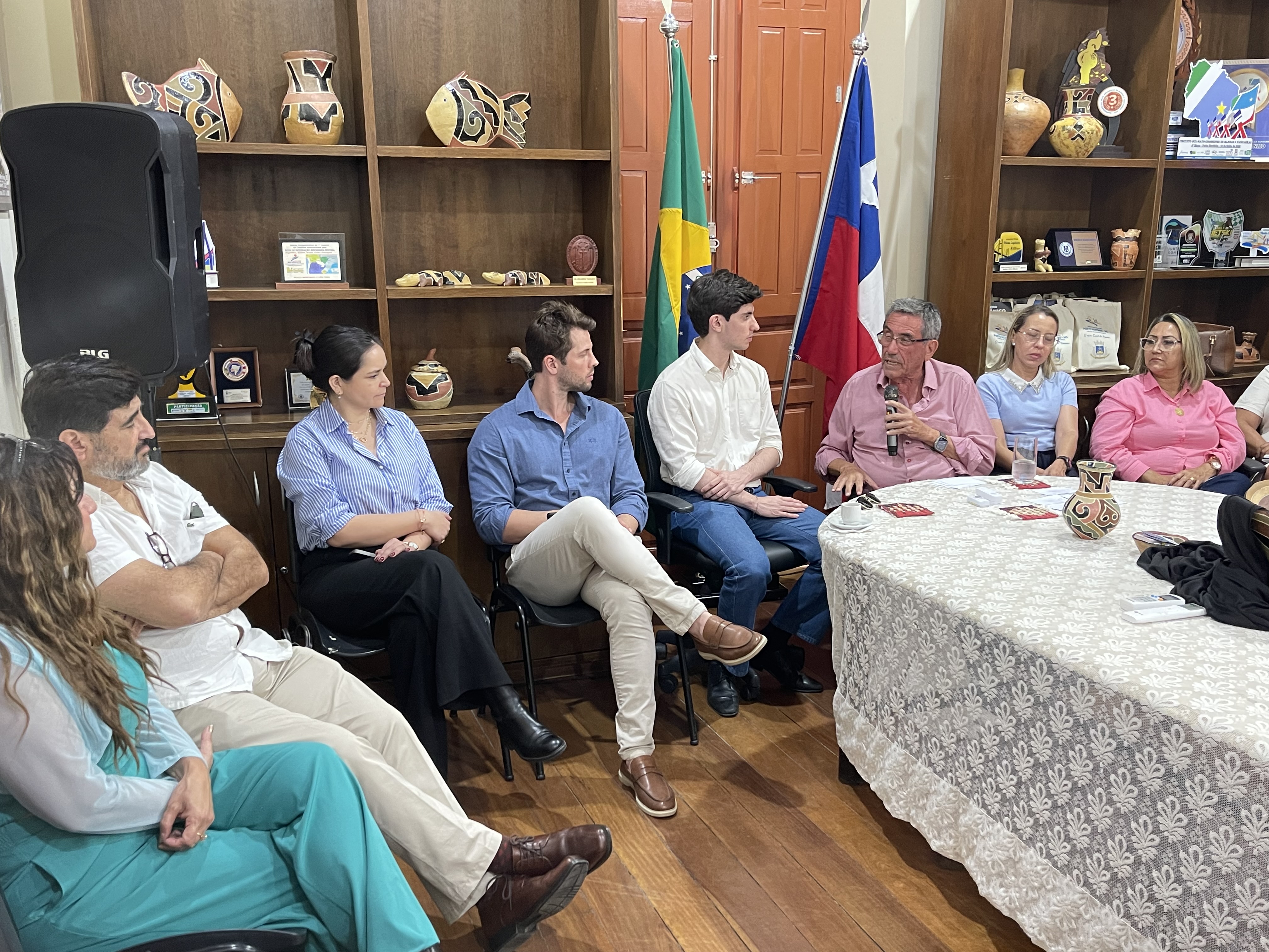 Prefeito Nelson Cintra acompanha evento em Campo Grande e recebe delegação chilena em Porto Murtinho Prefeito Nelson Cintra acompanha evento em Campo Grande e recebe delegação chilena em Porto Murtinho