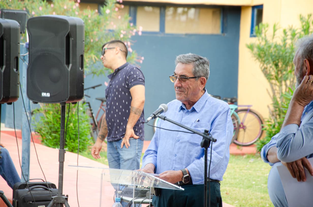 Sob a gestão de Nelson Cintra e Andreara Castro, Porto Murtinho recebe duas ambulâncias e uma Unidade Odontológica Móvel com apoio do deputado federal Geraldo Resende Sob a gestão de Nelson Cintra e Andreara Castro, Porto Murtinho recebe duas ambulâncias e uma Unidade Odontológica Móvel com apoio do deputado federal Geraldo Resende