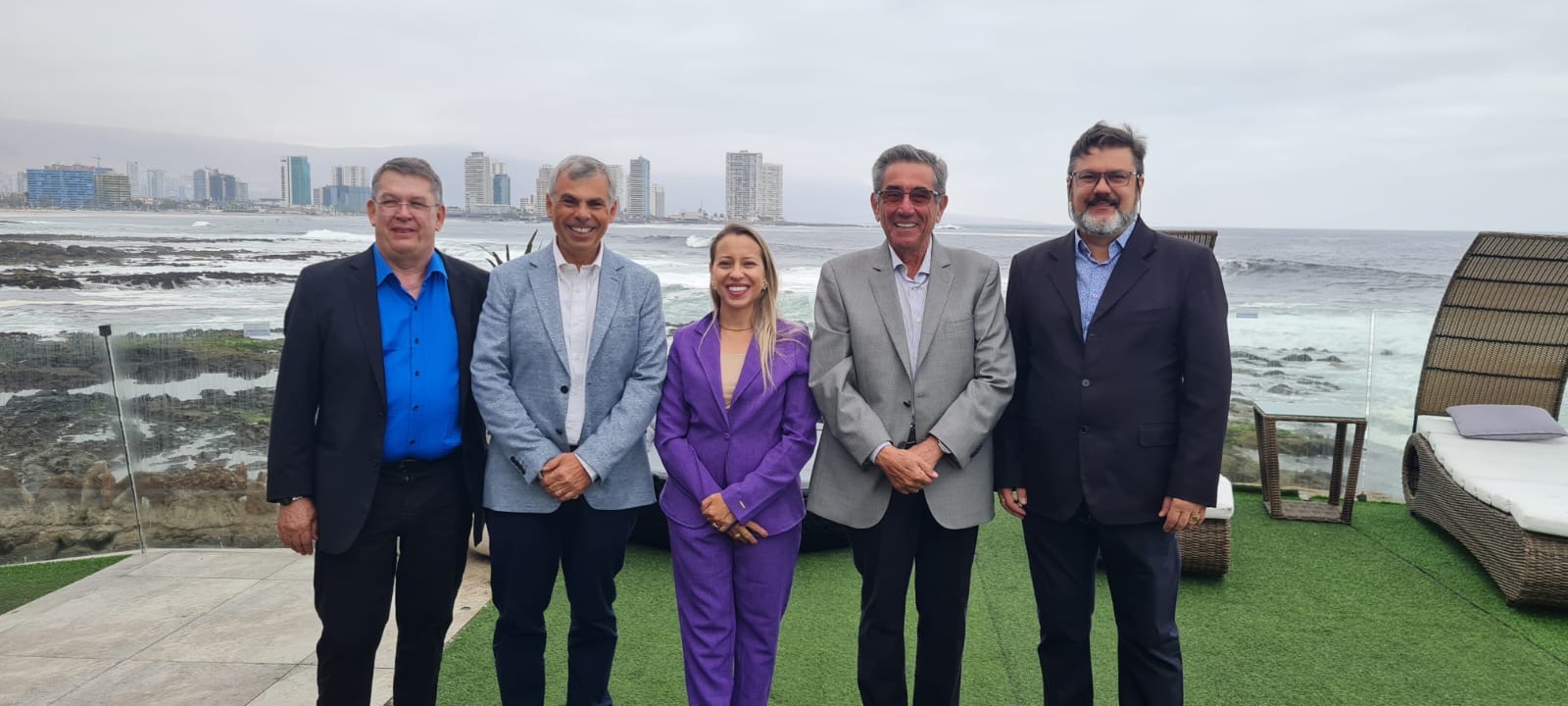 Prefeito Nelson Cintra e Vice-Prefeita Dra. Andreara Castro finalizam agendas oficiais da Rota Bioceânica em Iquique, Chile