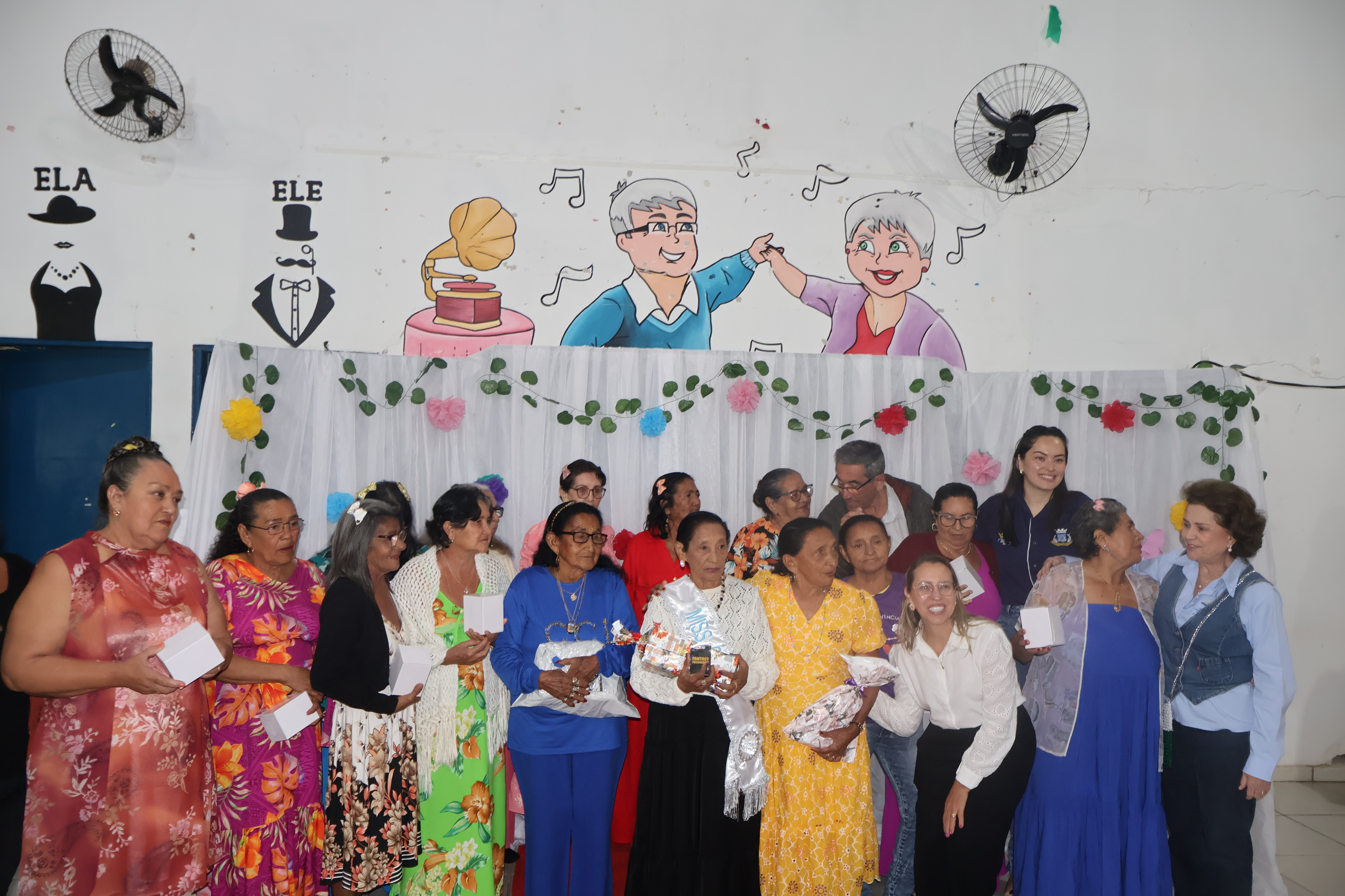 Concurso “Mr. CCI” celebra alegria e elegância da melhor idade em Porto Murtinho Concurso “Mr. CCI” celebra alegria e elegância da melhor idade em Porto Murtinho