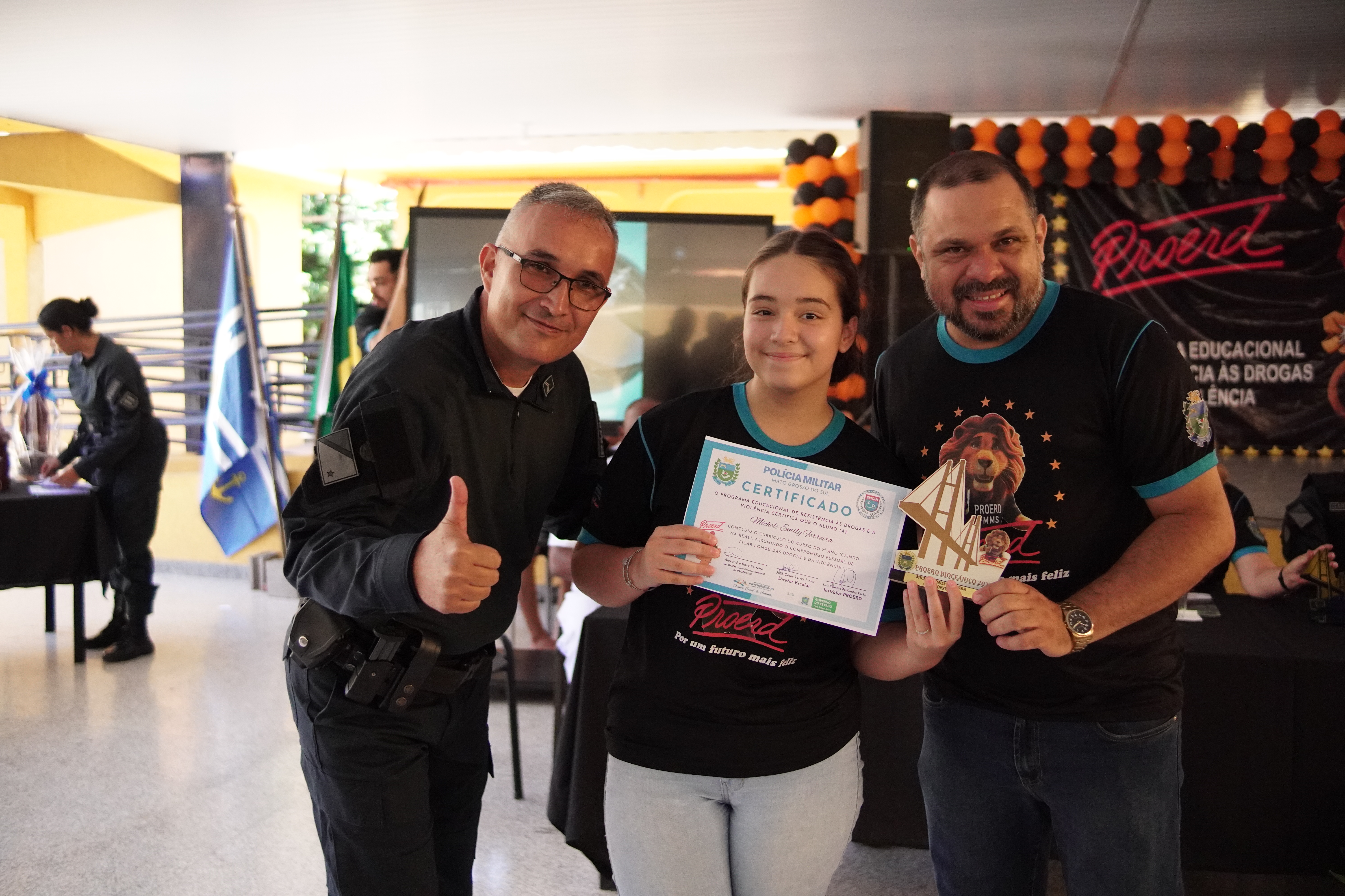 PORTO MURTINHO REALIZA FORMATURA DO PROERD 2025 NA ESCOLA MUNICIPAL CÍVICO-MILITAR CLÁUDIO DE OLIVEIRA PORTO MURTINHO REALIZA FORMATURA DO PROERD 2025 NA ESCOLA MUNICIPAL CÍVICO-MILITAR CLÁUDIO DE OLIVEIRA