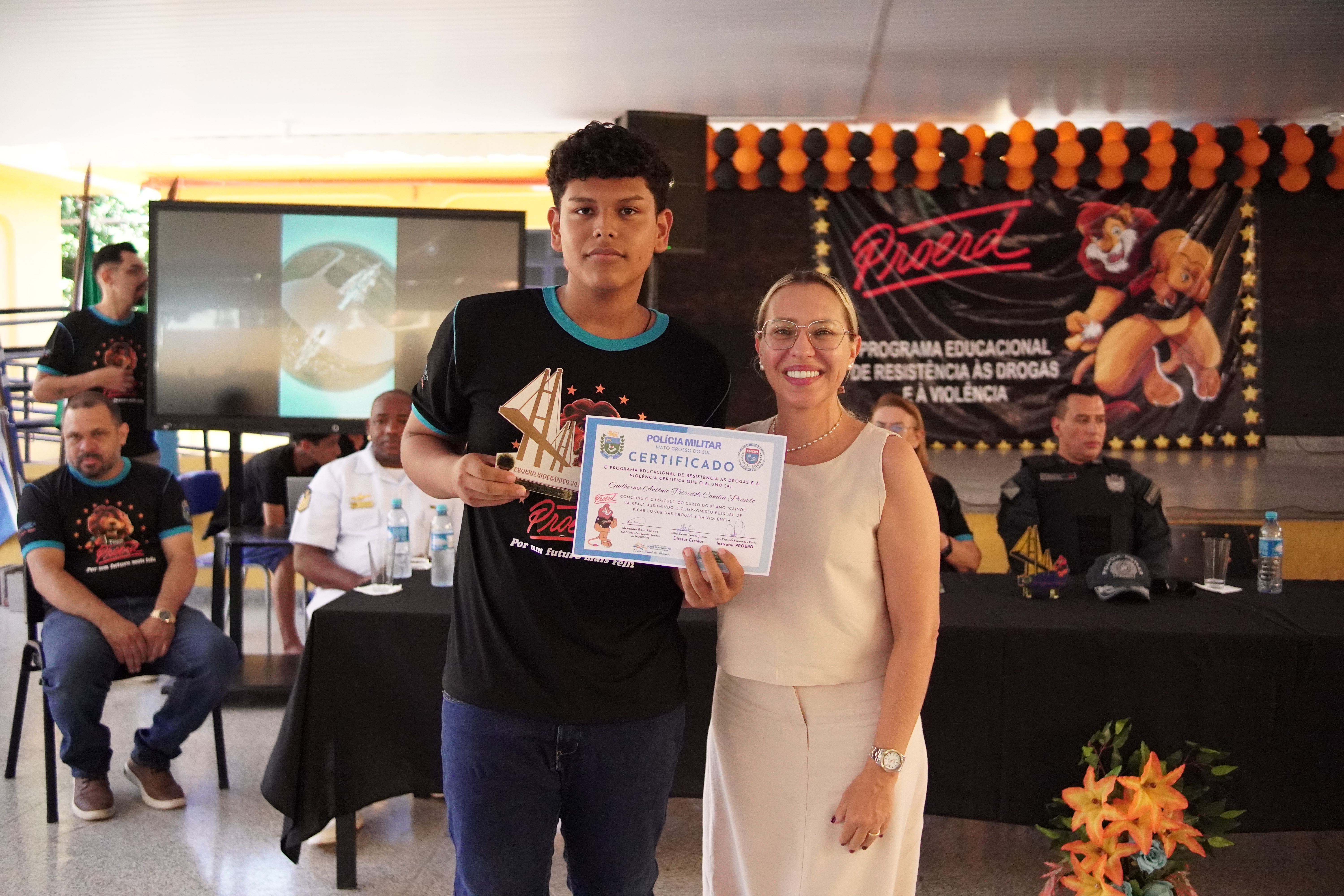 PORTO MURTINHO REALIZA FORMATURA DO PROERD 2025 NA ESCOLA MUNICIPAL CÍVICO-MILITAR CLÁUDIO DE OLIVEIRA PORTO MURTINHO REALIZA FORMATURA DO PROERD 2025 NA ESCOLA MUNICIPAL CÍVICO-MILITAR CLÁUDIO DE OLIVEIRA