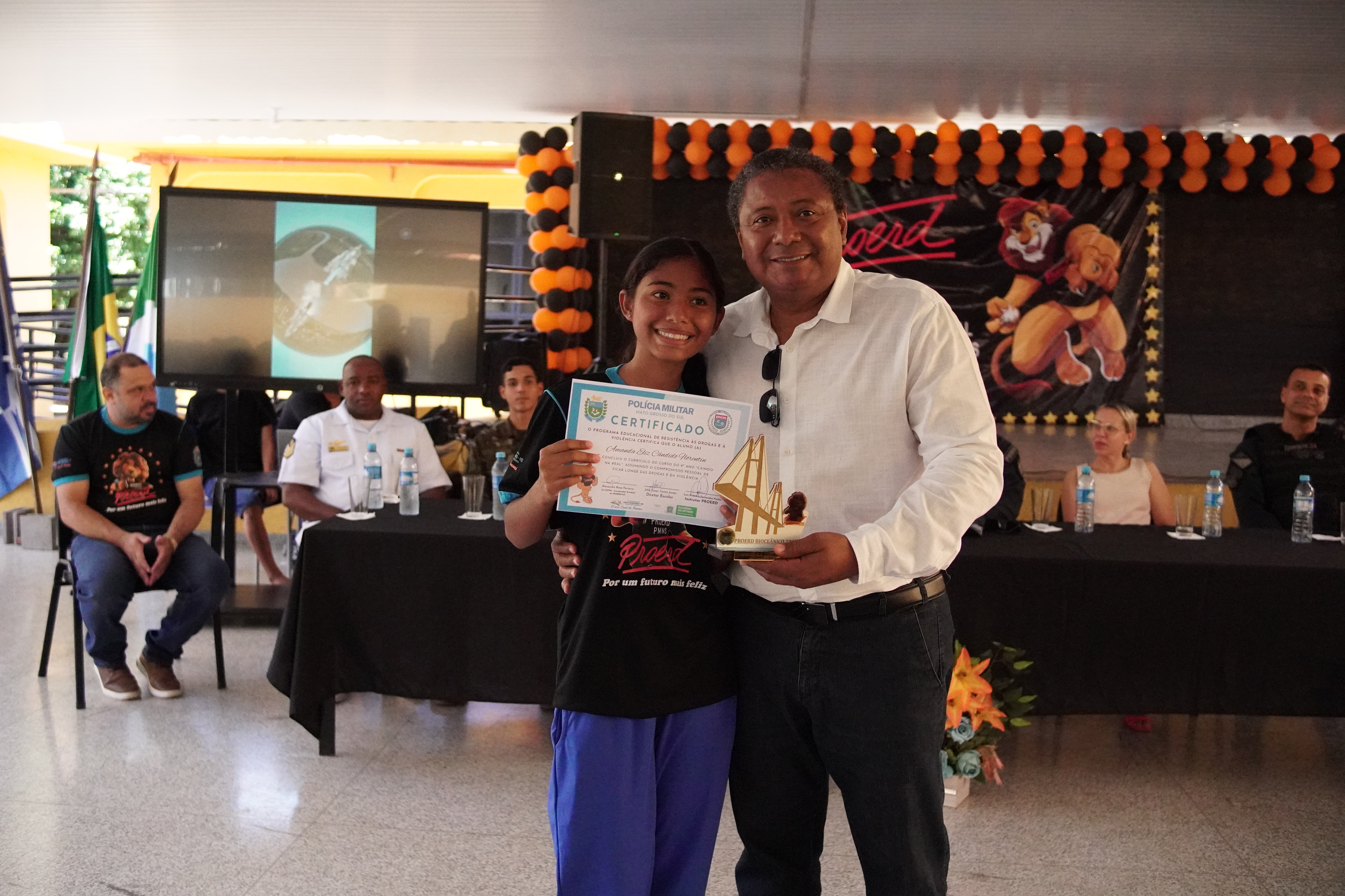 PORTO MURTINHO REALIZA FORMATURA DO PROERD 2025 NA ESCOLA MUNICIPAL CÍVICO-MILITAR CLÁUDIO DE OLIVEIRA PORTO MURTINHO REALIZA FORMATURA DO PROERD 2025 NA ESCOLA MUNICIPAL CÍVICO-MILITAR CLÁUDIO DE OLIVEIRA