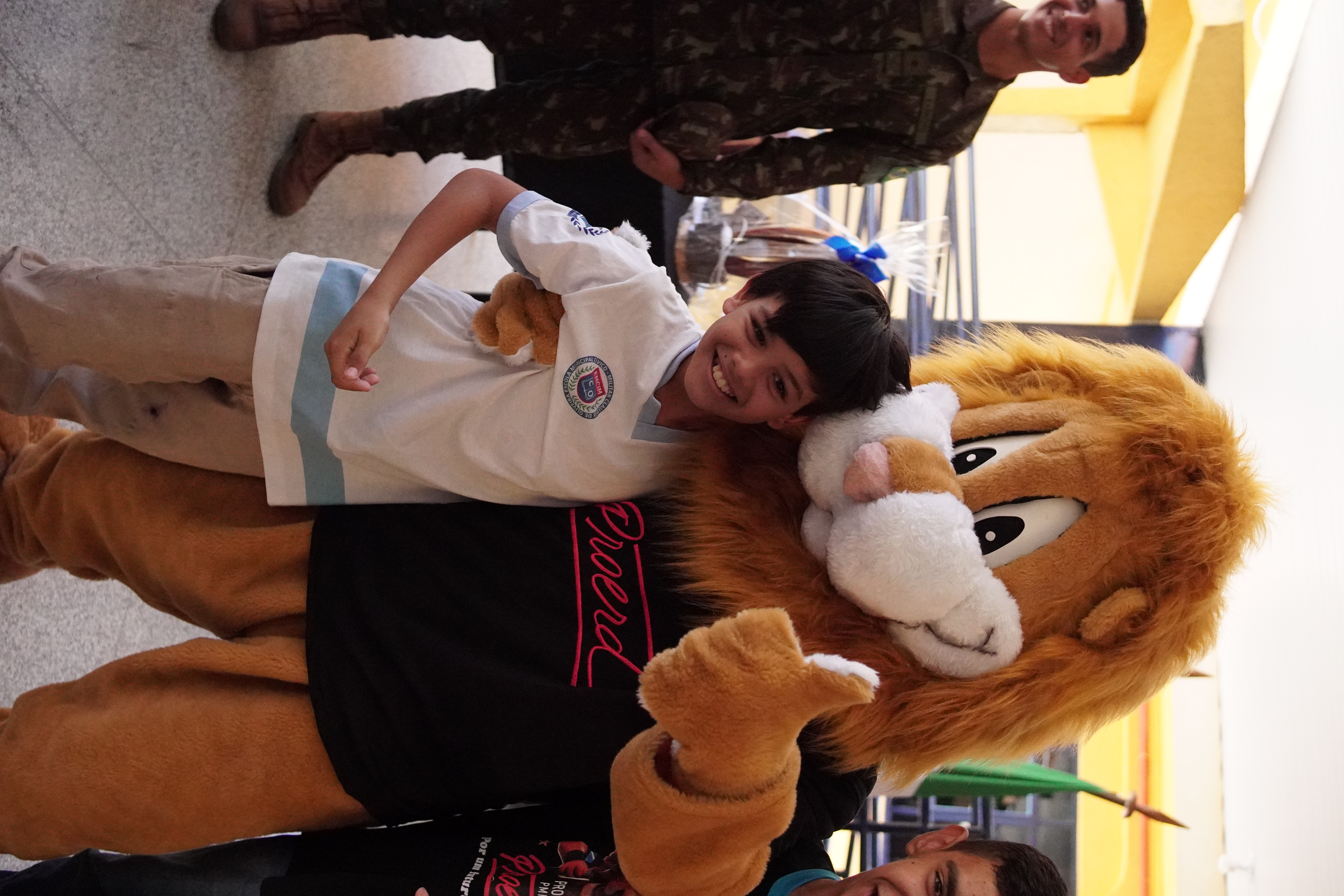 PORTO MURTINHO REALIZA FORMATURA DO PROERD 2025 NA ESCOLA MUNICIPAL CÍVICO-MILITAR CLÁUDIO DE OLIVEIRA PORTO MURTINHO REALIZA FORMATURA DO PROERD 2025 NA ESCOLA MUNICIPAL CÍVICO-MILITAR CLÁUDIO DE OLIVEIRA