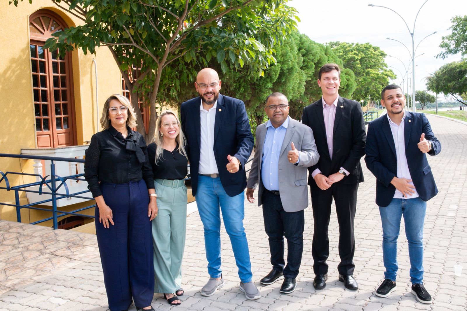 Gestão Municipal recebe vereadores de Ponta Porã e participa de agenda institucional na Câmara de Porto Murtinho Gestão Municipal recebe vereadores de Ponta Porã e participa de agenda institucional na Câmara de Porto Murtinho