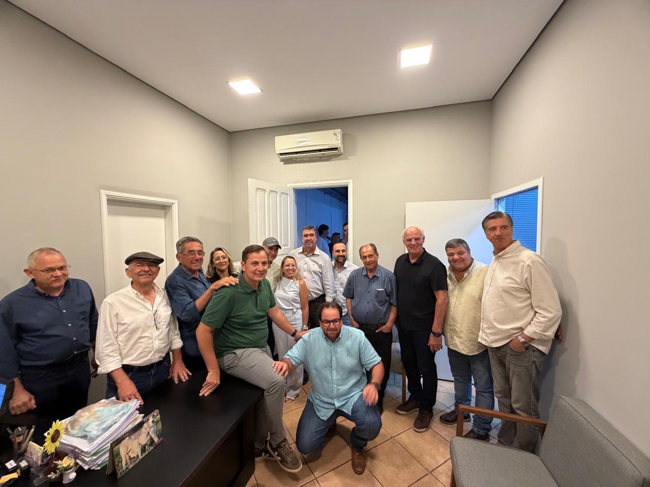 Autoridades de Porto Murtinho participam de agenda oficial do Governo do Estado em Jardim