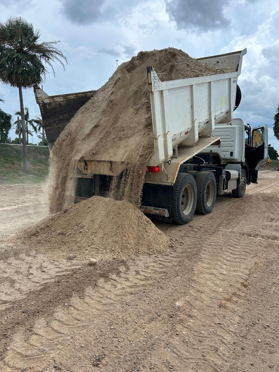 Orla de Porto Murtinho recebe novos investimentos e amplia espaços esportivos