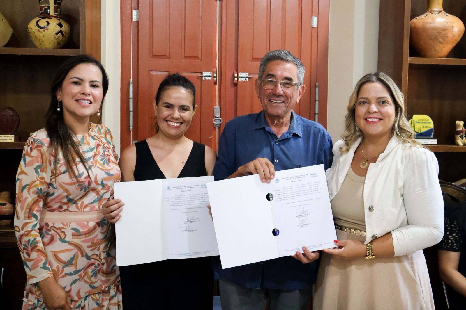 Prefeitura de Porto Murtinho realiza posse de novos secretários municipais Prefeitura de Porto Murtinho realiza posse de novos secretários municipais