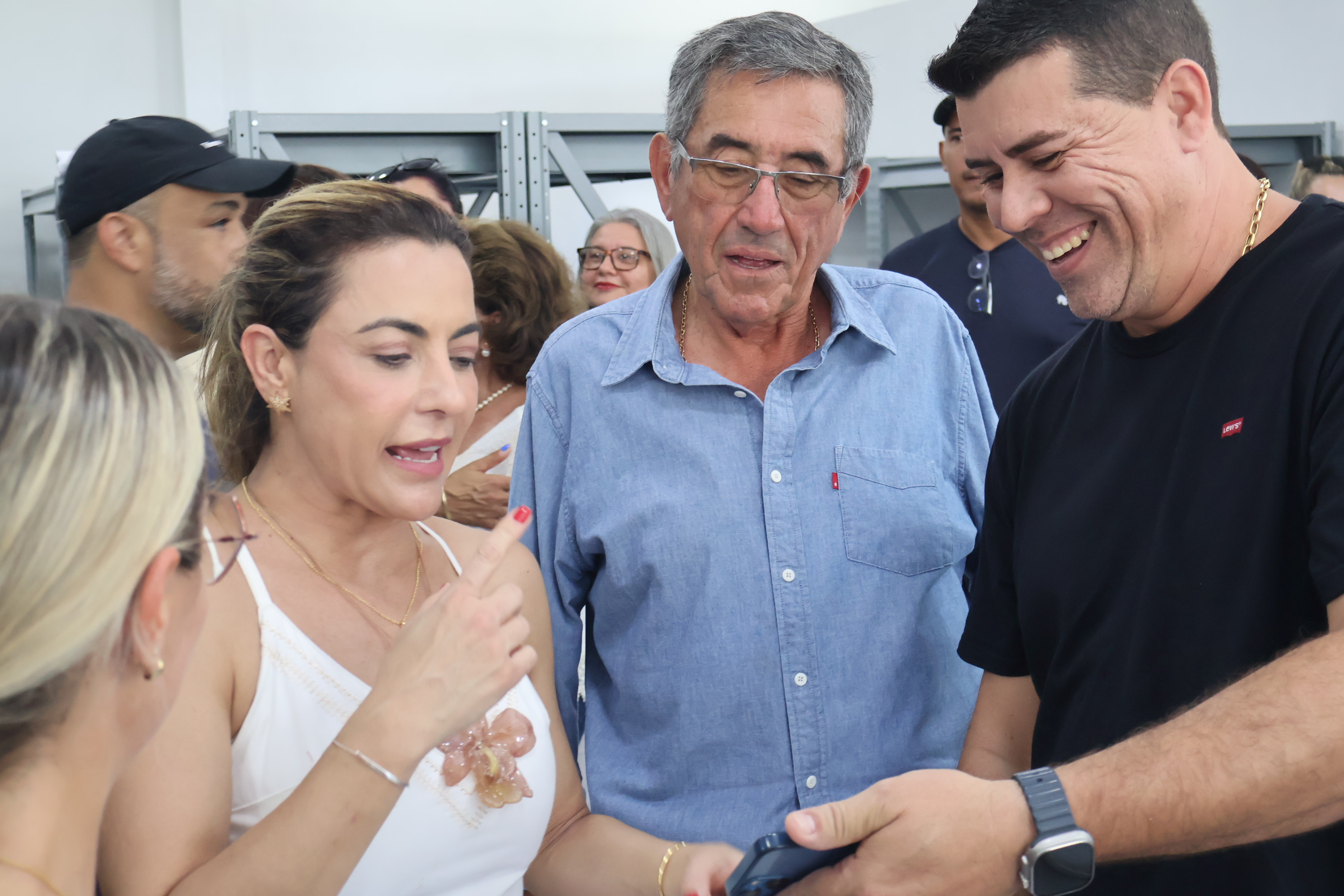 VISITA SENADORA SORAYA THRONICKE