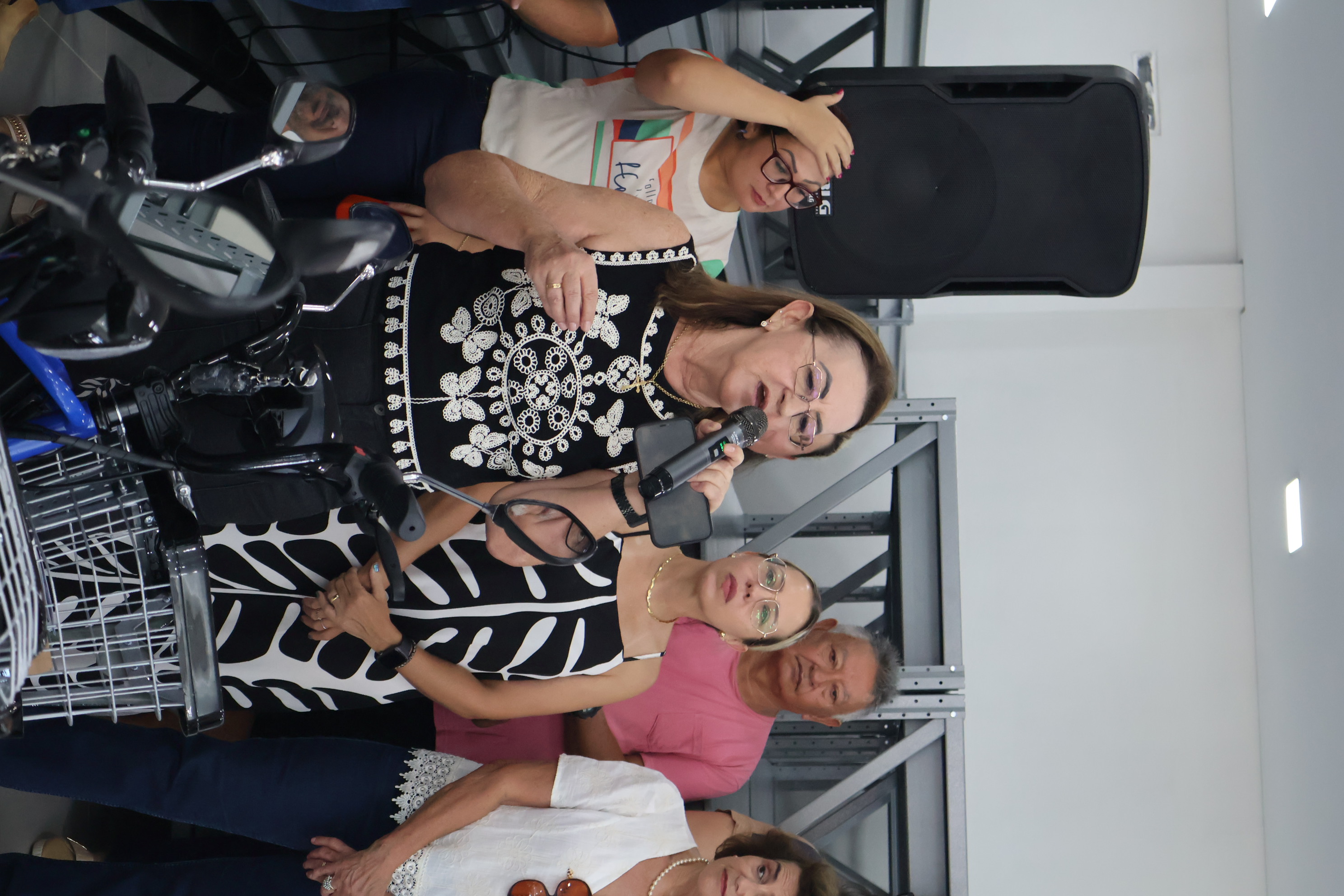 VISITA SENADORA SORAYA THRONICKE