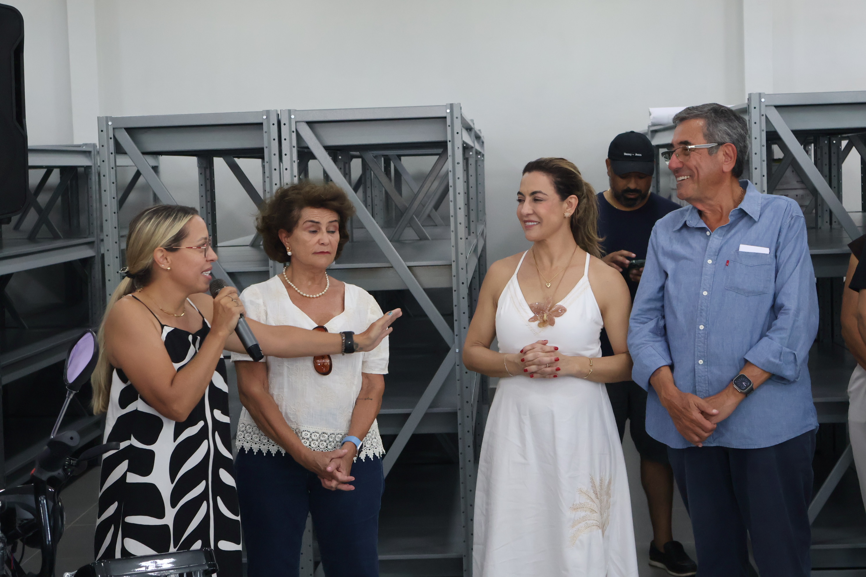 VISITA SENADORA SORAYA THRONICKE