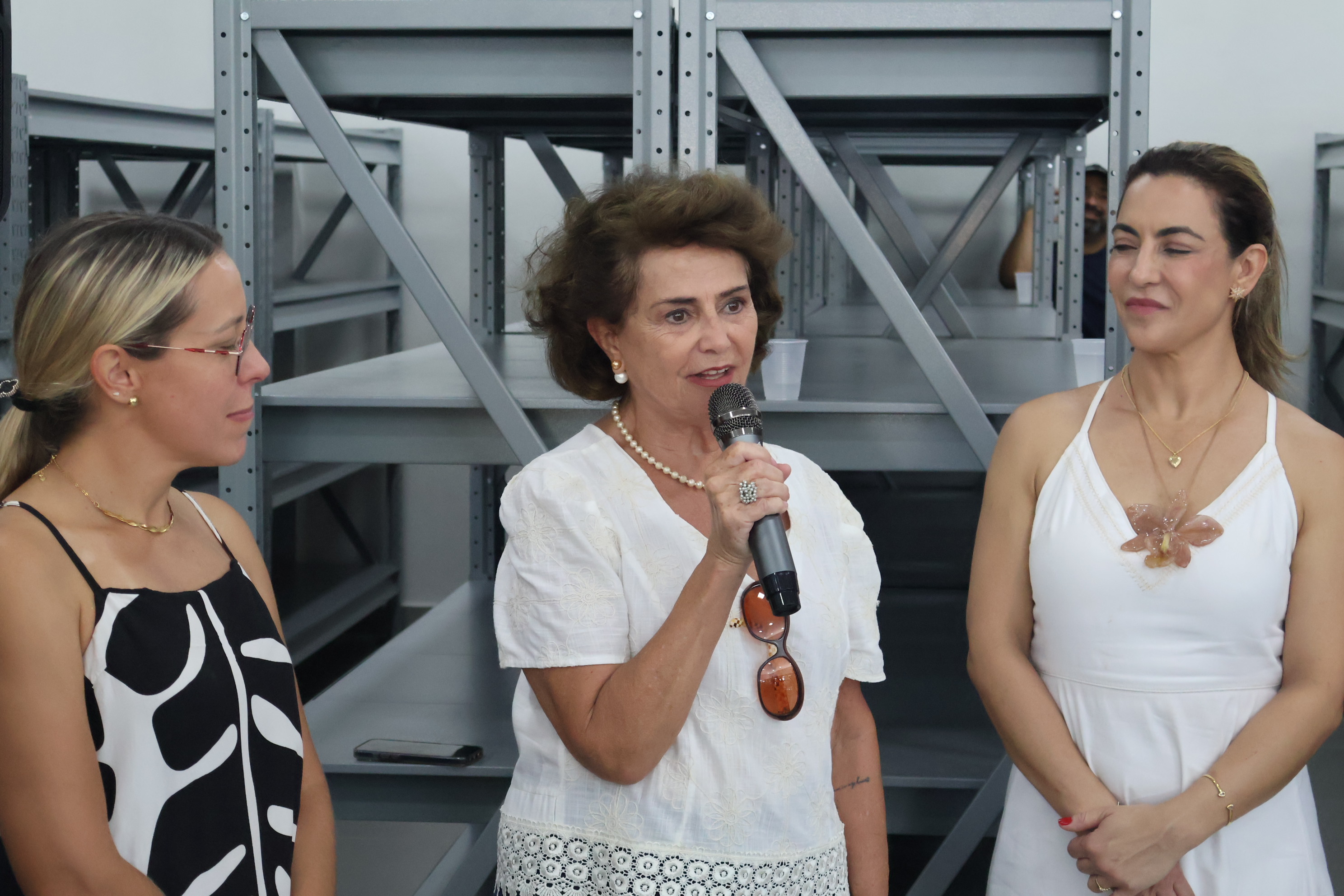 VISITA SENADORA SORAYA THRONICKE