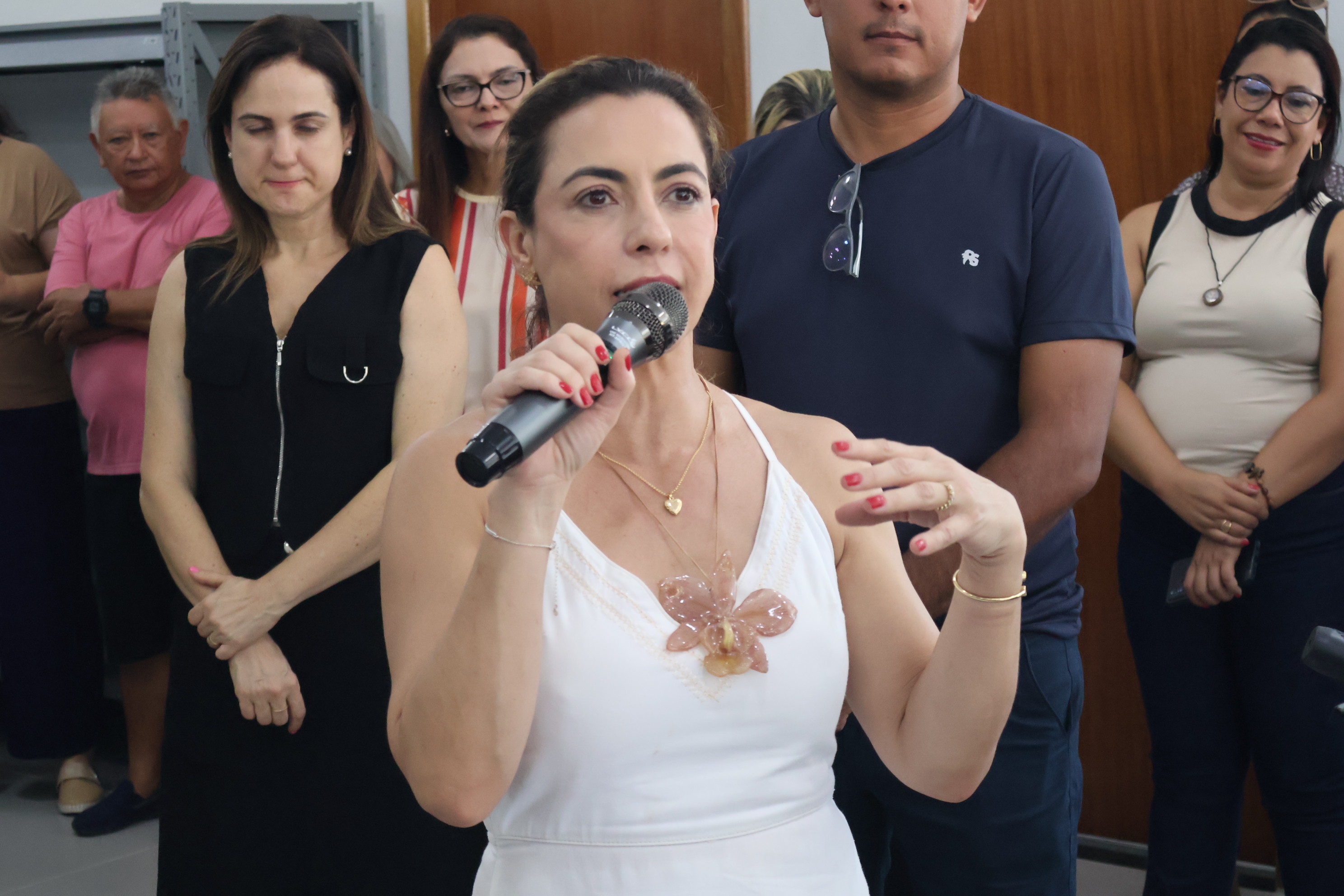 VISITA SENADORA SORAYA THRONICKE