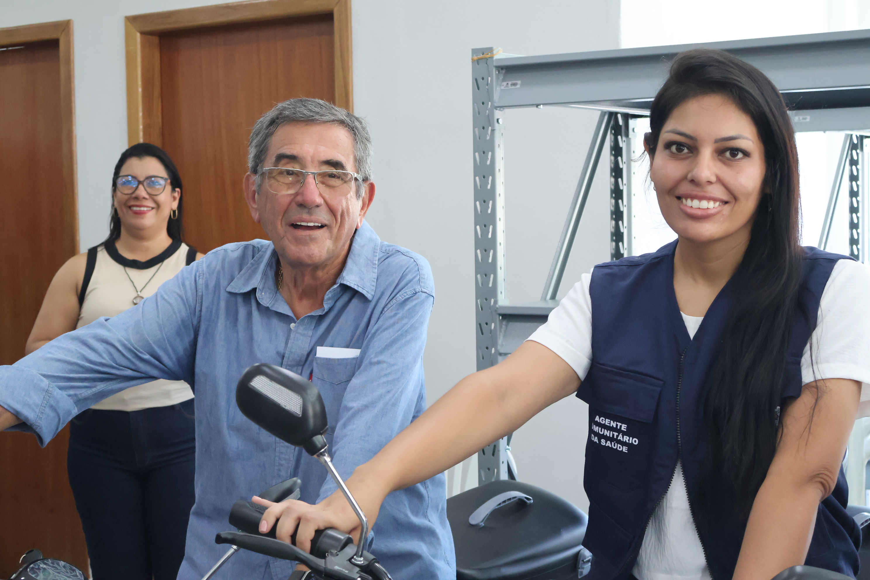 VISITA SENADORA SORAYA THRONICKE
