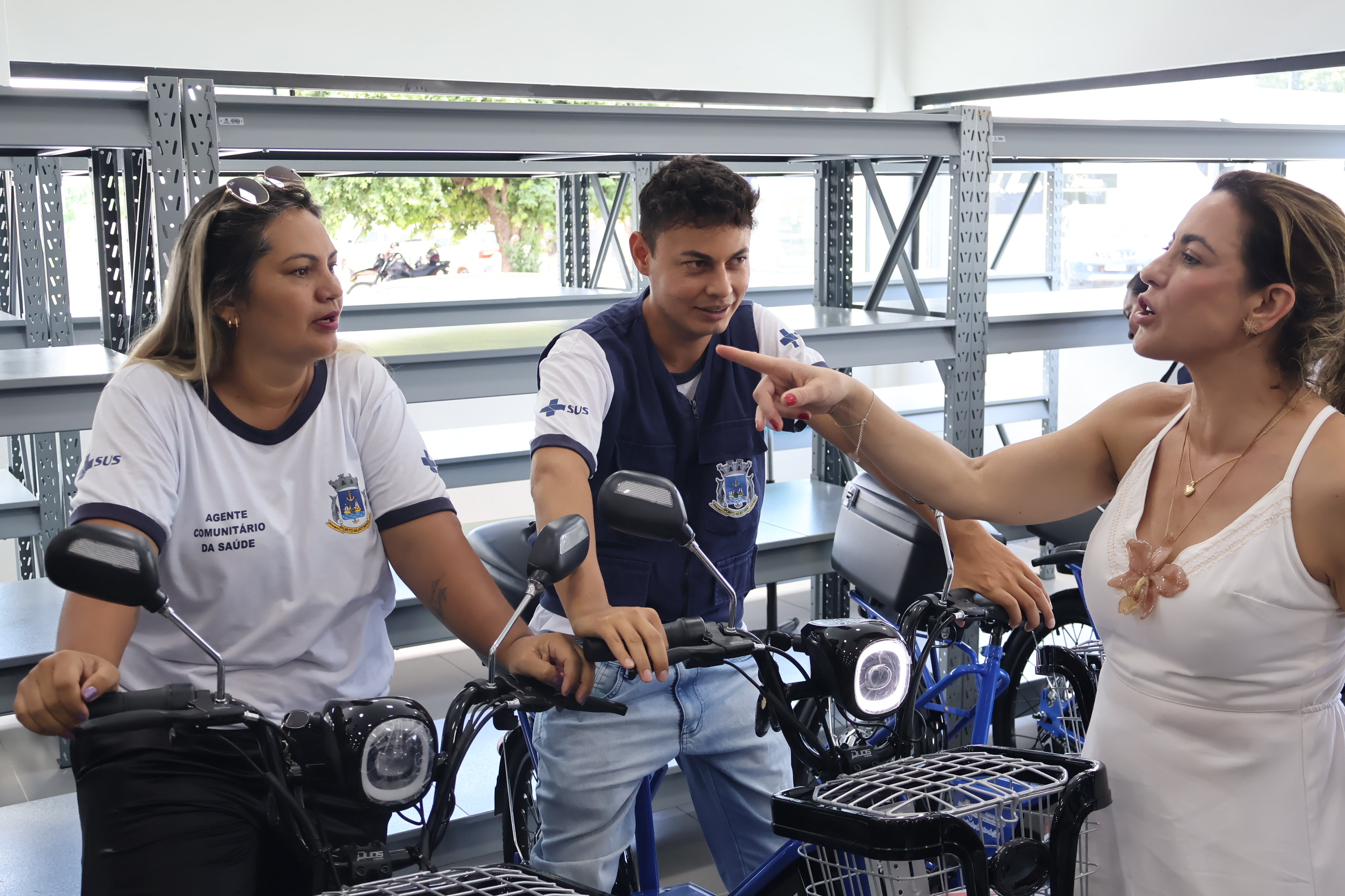 VISITA SENADORA SORAYA THRONICKE