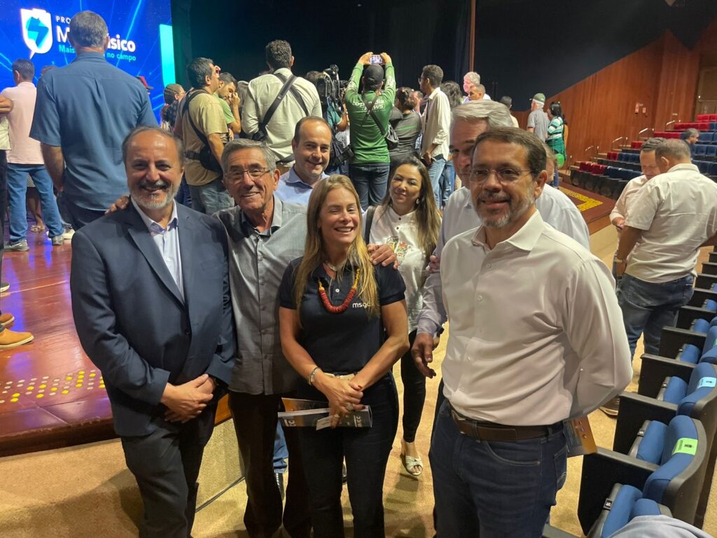 Prefeito Nelson Cintra prestigia lançamento do programa MS Trifásico, voltado ao fortalecimento da agricultura familiar