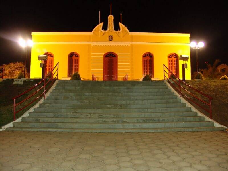 O-EDIFICIO-JORGE-ABRAO-scaled