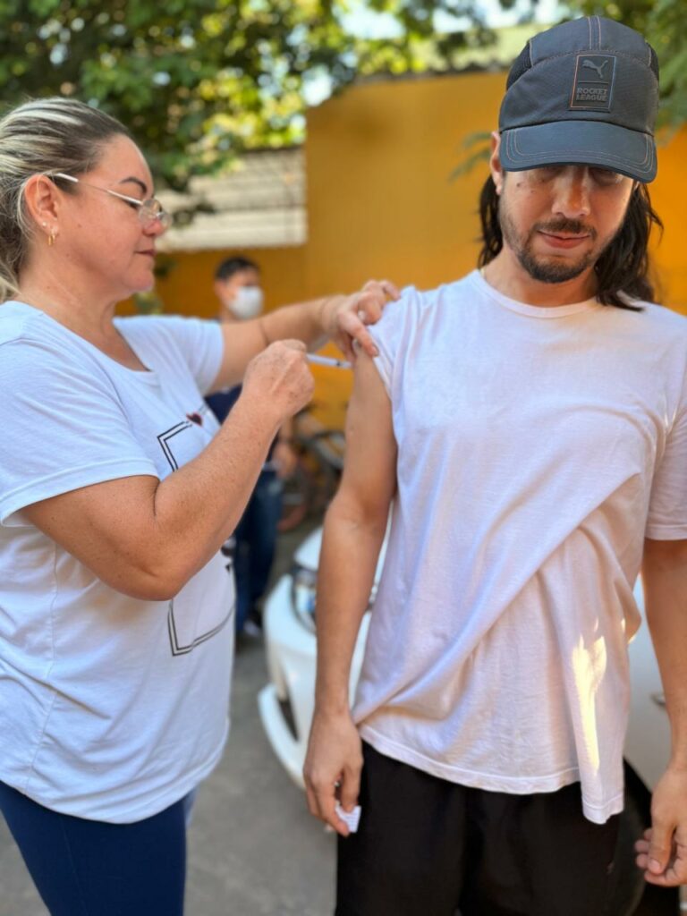 Campanha de vacinação contra a dengue imuniza agentes de saúde e vigilância sanitária em Porto Murtinho