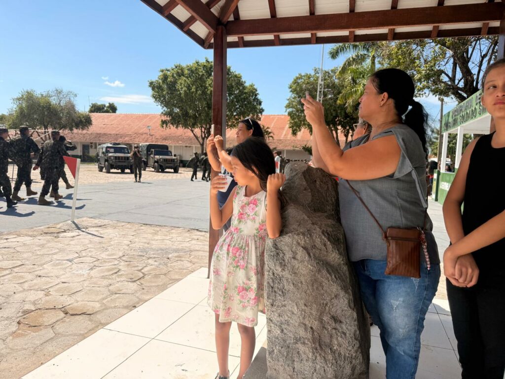 Formatura de incorporação marca início da jornada de novos soldados em Porto Murtinho