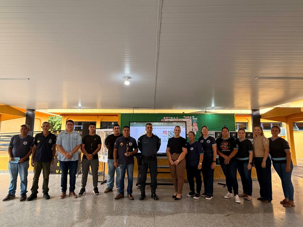 Educação no trânsito: alunos da Escola Cívico-Militar Cláudio de Oliveira participam de palestra de conscientização em Porto Murtinho