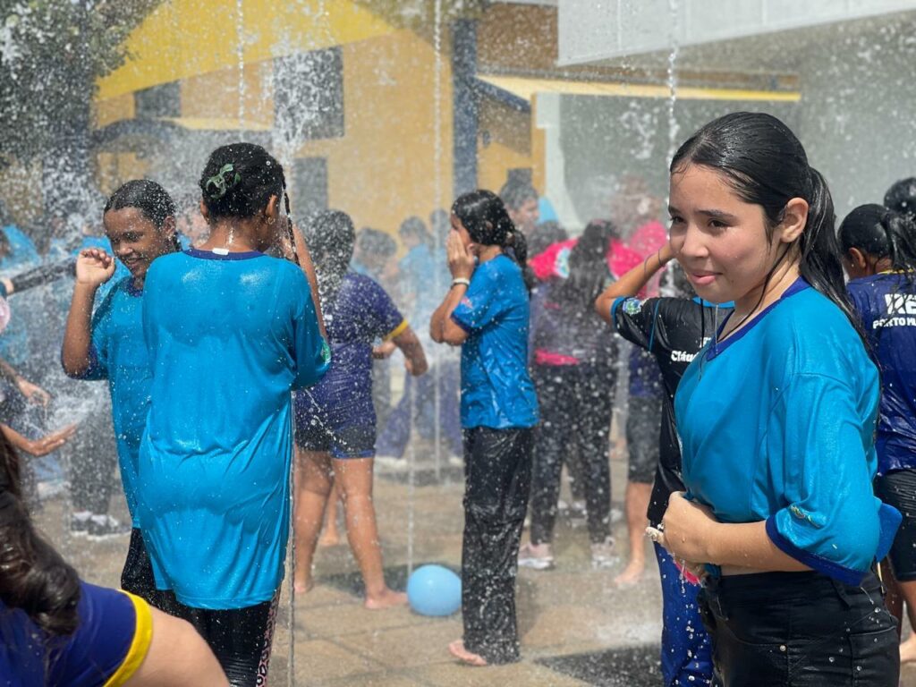 Caminhada escolar marca ação de conscientização pelo Dia Mundial da Água em Porto Murtinho Caminhada escolar marca ação de conscientização pelo Dia Mundial da Água em Porto Murtinho