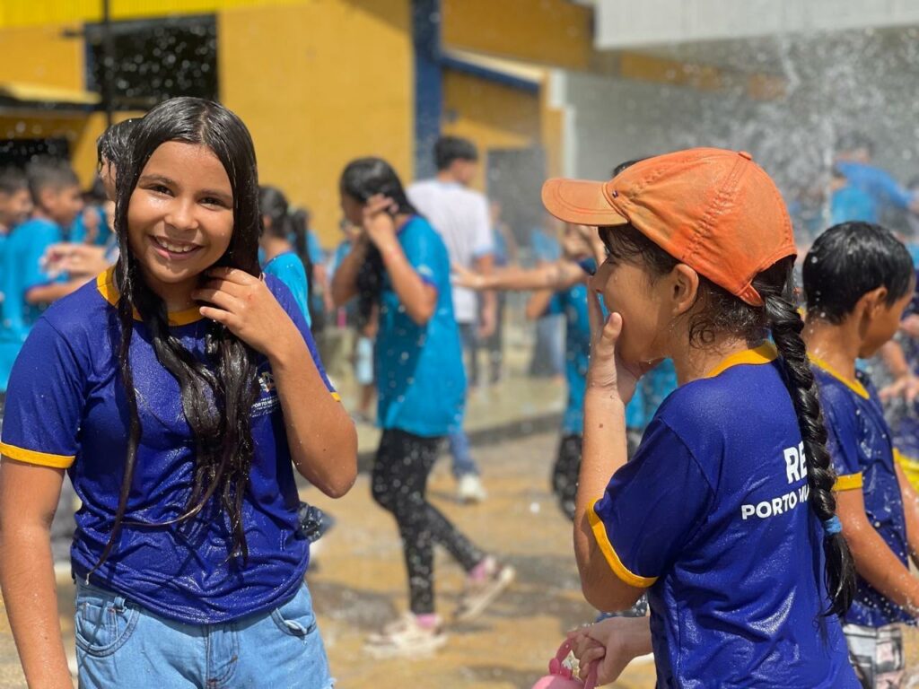 Caminhada escolar marca ação de conscientização pelo Dia Mundial da Água em Porto Murtinho Caminhada escolar marca ação de conscientização pelo Dia Mundial da Água em Porto Murtinho