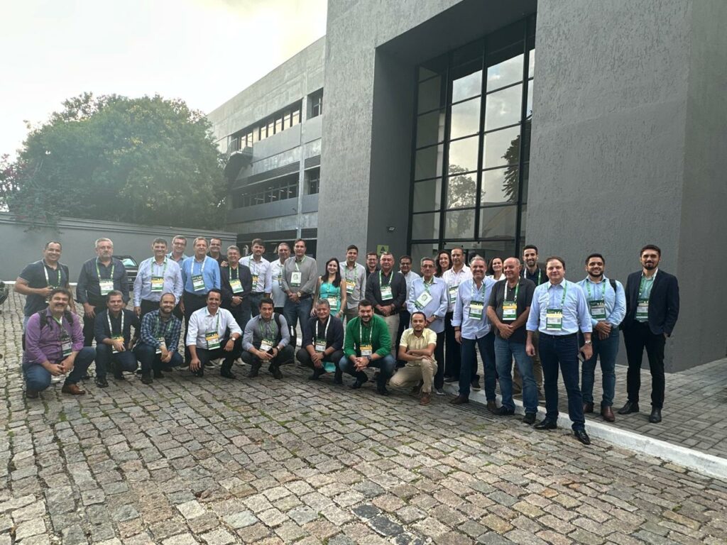 Prefeito Nelson Cintra busca referências para o futuro de Porto Murtinho em fase decisiva da Rota Bioceânica Prefeito Nelson Cintra busca referências para o futuro de Porto Murtinho em fase decisiva da Rota Bioceânica