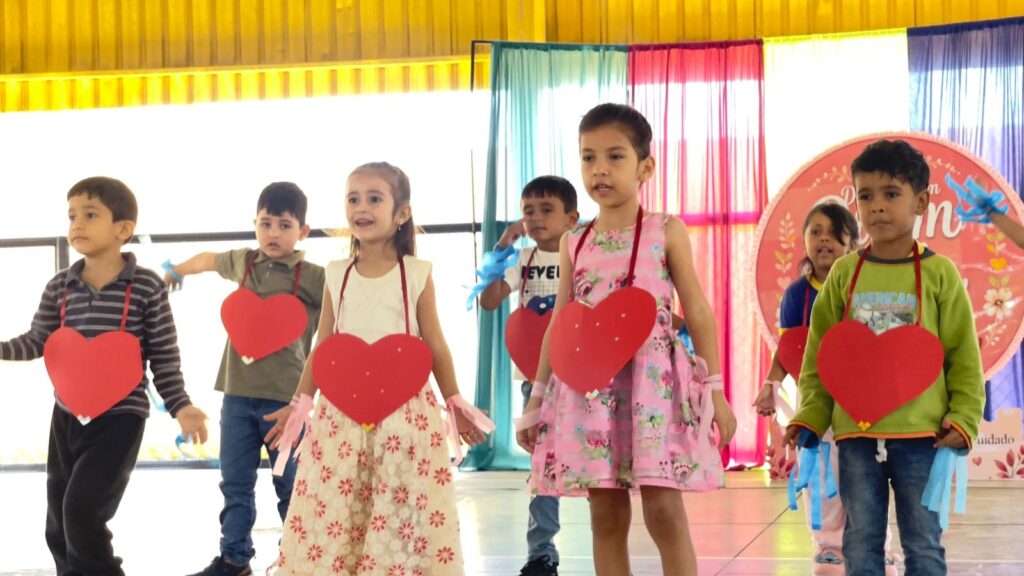 Escolas de Porto Murtinho celebram o Dia das Mães com homenagens, apresentações e momentos de emoção Escolas de Porto Murtinho celebram o Dia das Mães com homenagens, apresentações e momentos de emoção