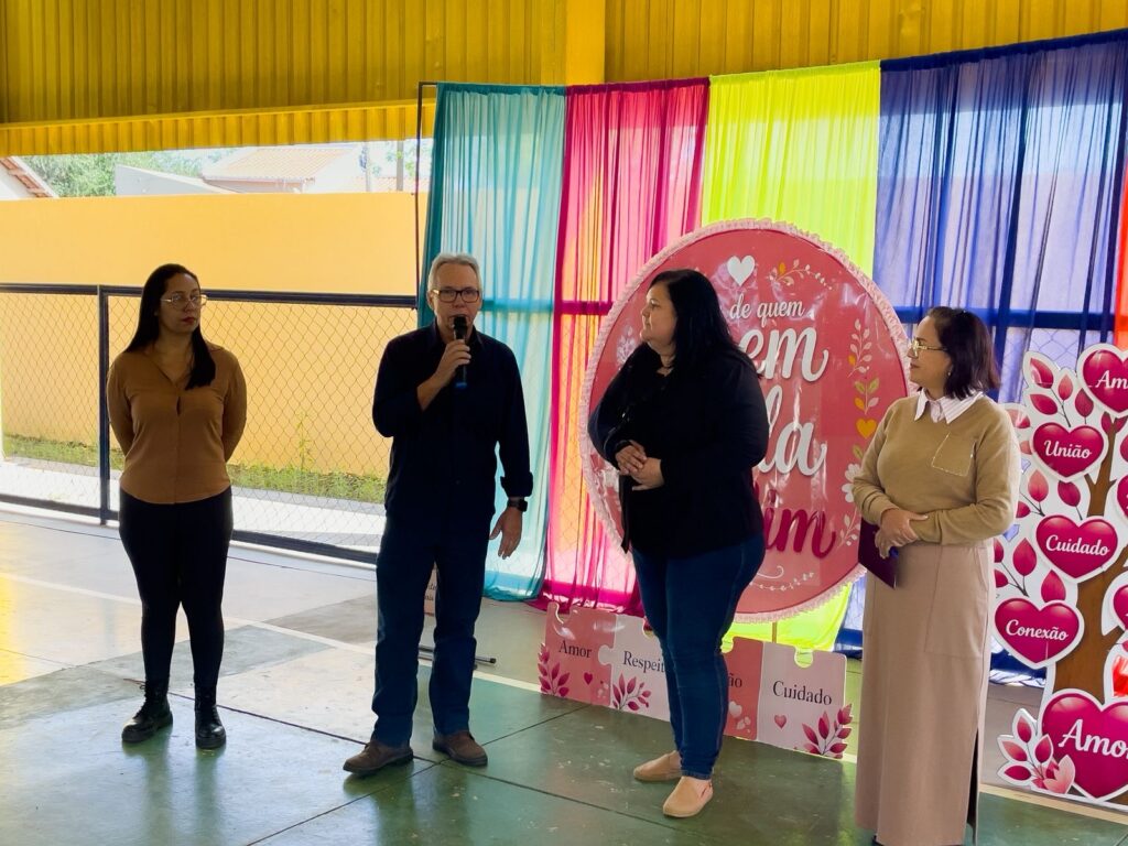 Escolas de Porto Murtinho celebram o Dia das Mães com homenagens, apresentações e momentos de emoção Escolas de Porto Murtinho celebram o Dia das Mães com homenagens, apresentações e momentos de emoção