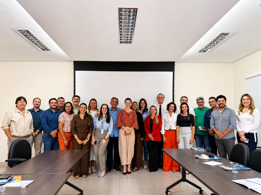 Municípios da Rota Bioceânica participam de reunião na Assomasul para alinhar ações de desenvolvimento regional