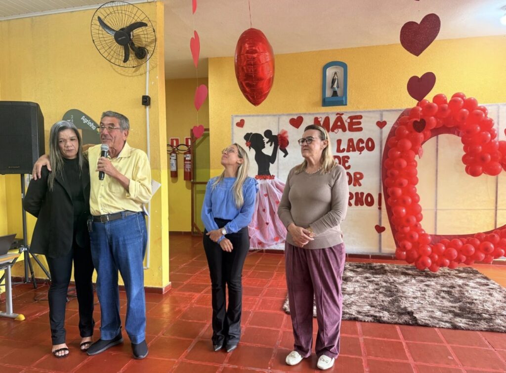 Escolas de Porto Murtinho celebram o Dia das Mães com homenagens, apresentações e momentos de emoção Escolas de Porto Murtinho celebram o Dia das Mães com homenagens, apresentações e momentos de emoção